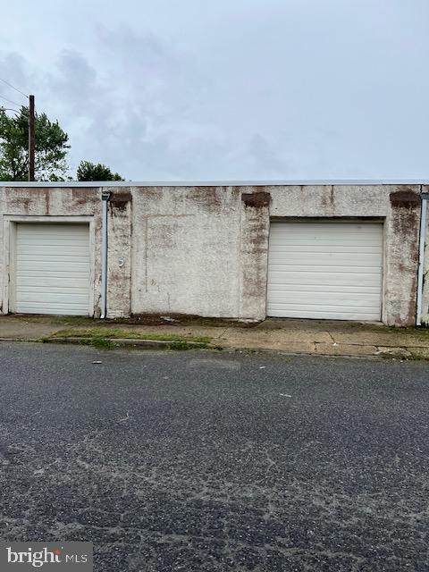 902 N HIGH STREET 902