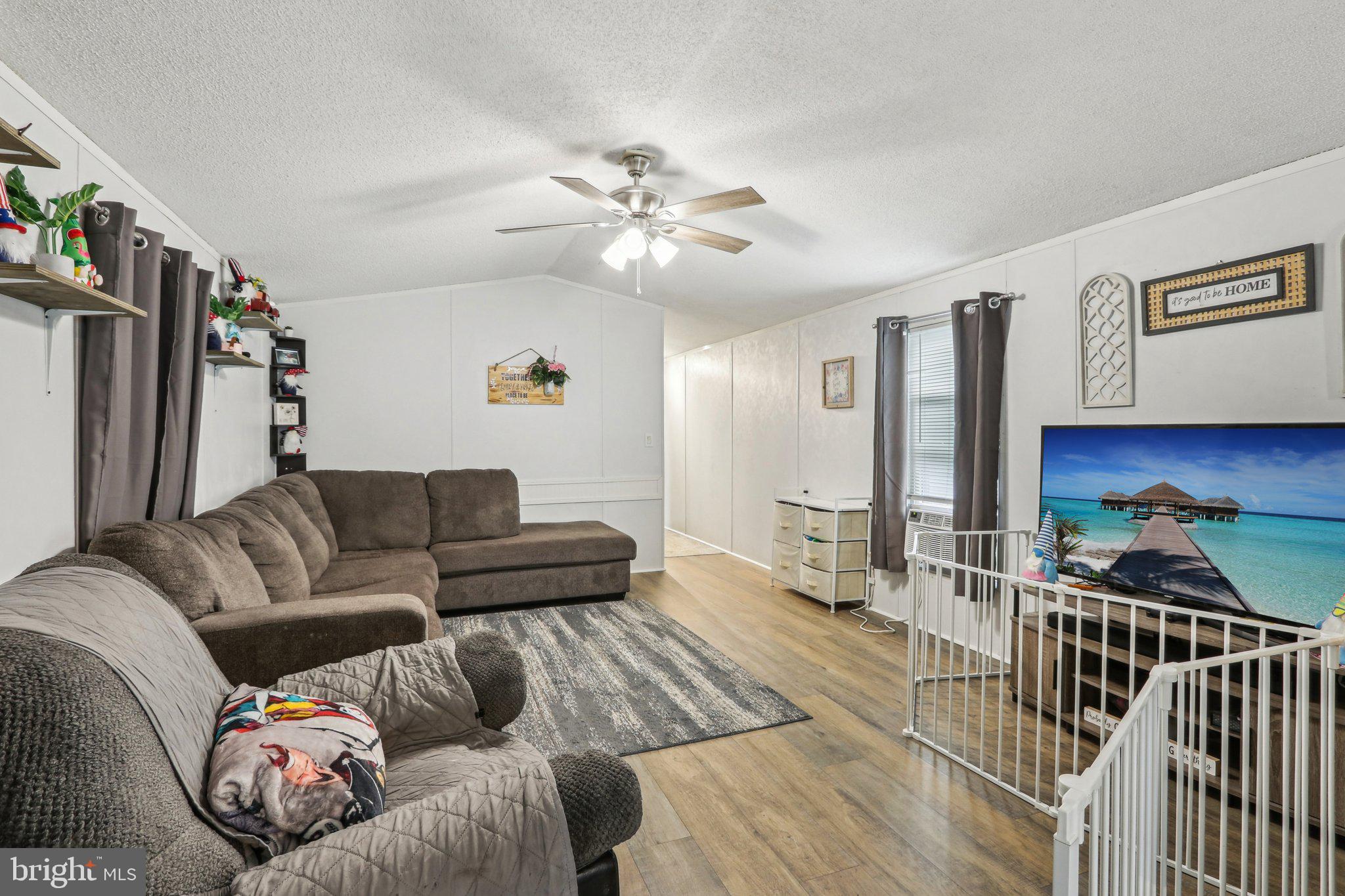 290 POPLAR DRIVE