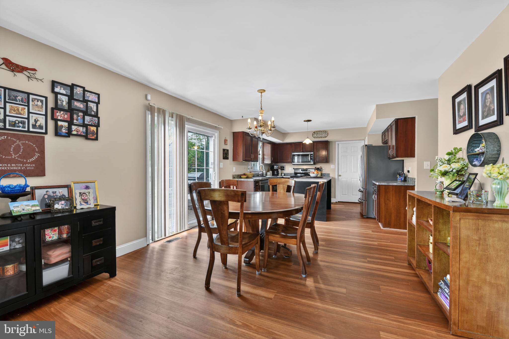GOVERNORS POINTE - Residential