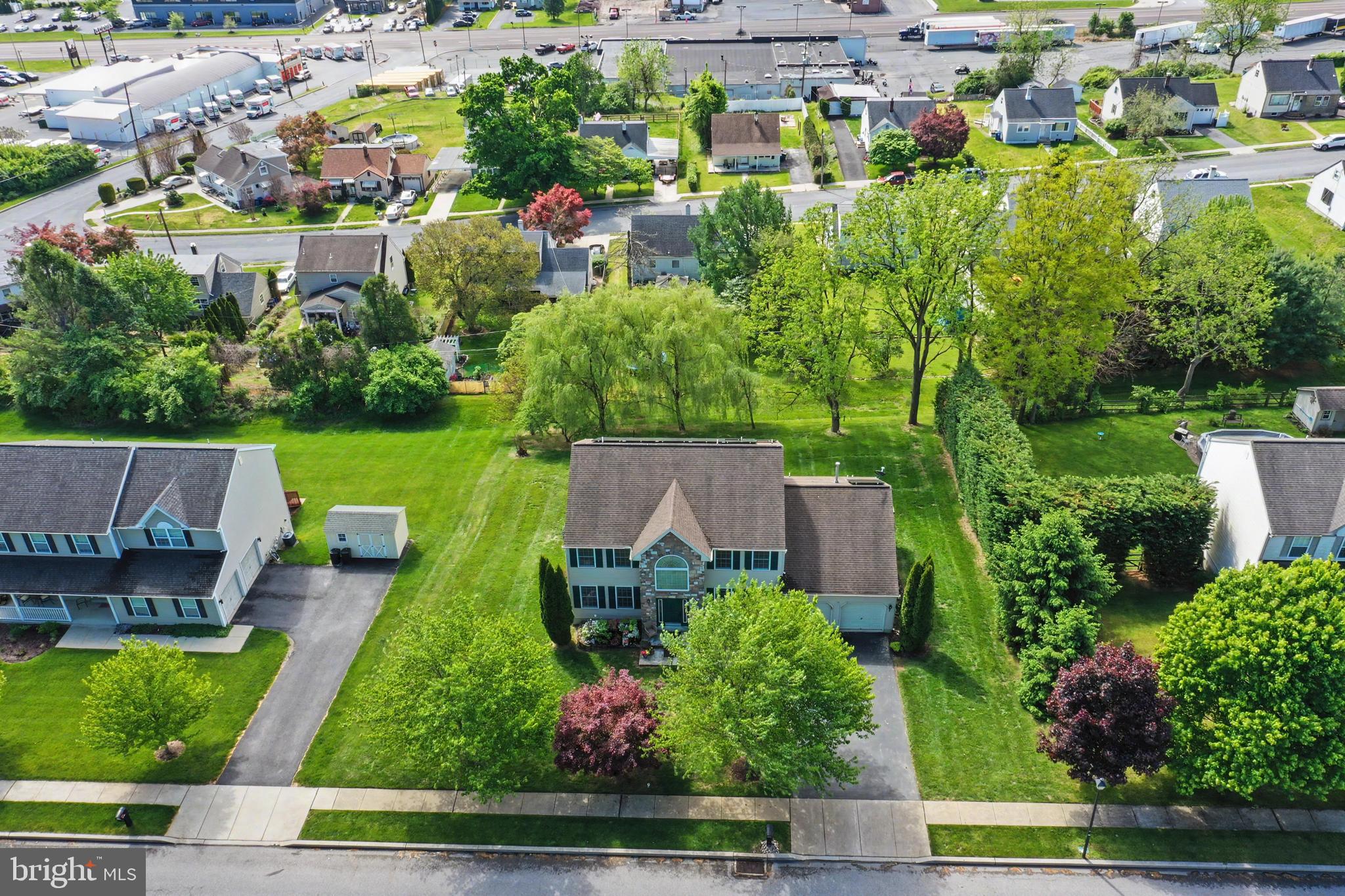 GOVERNORS POINTE - Residential