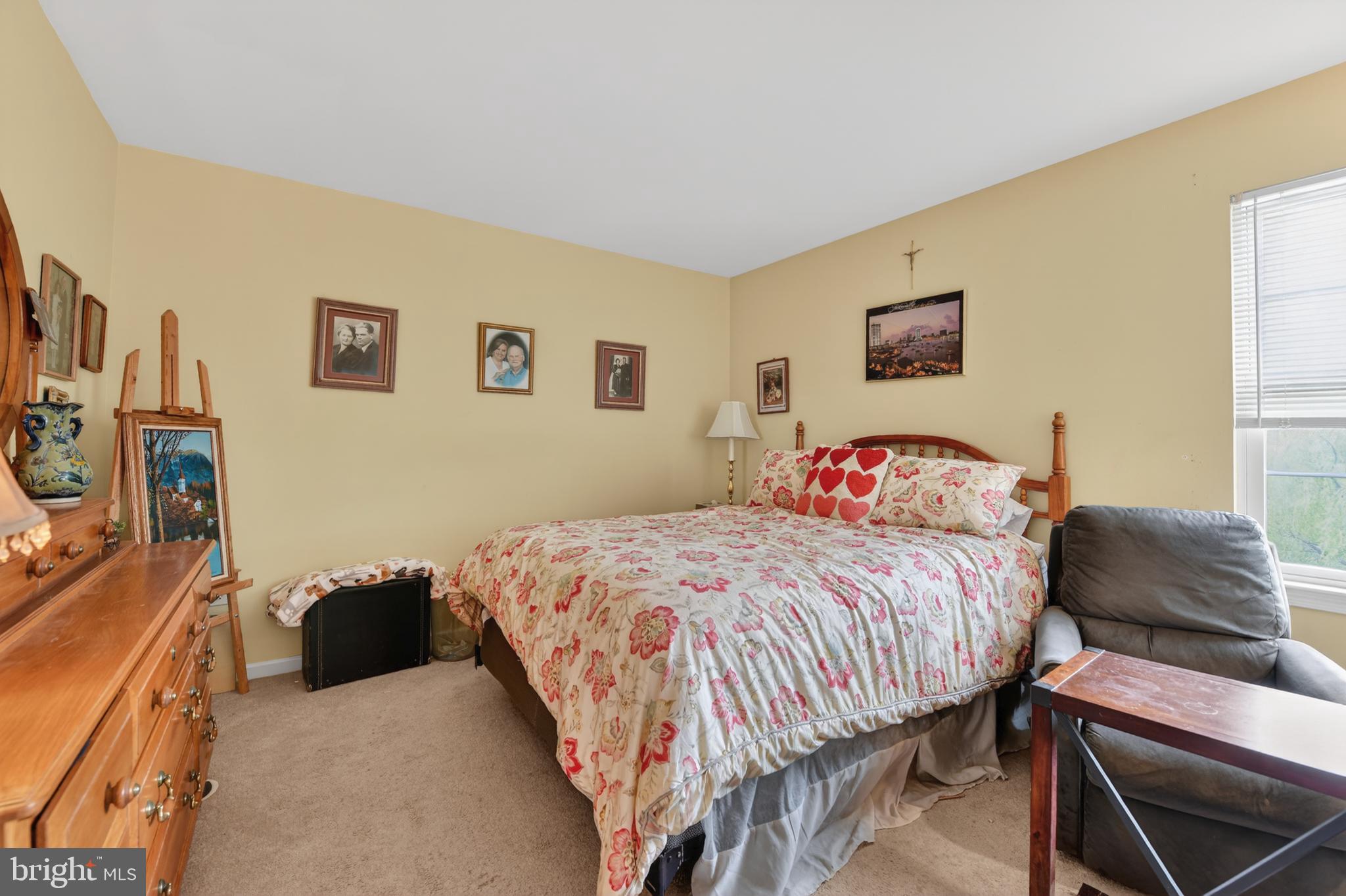 GOVERNORS POINTE - Residential