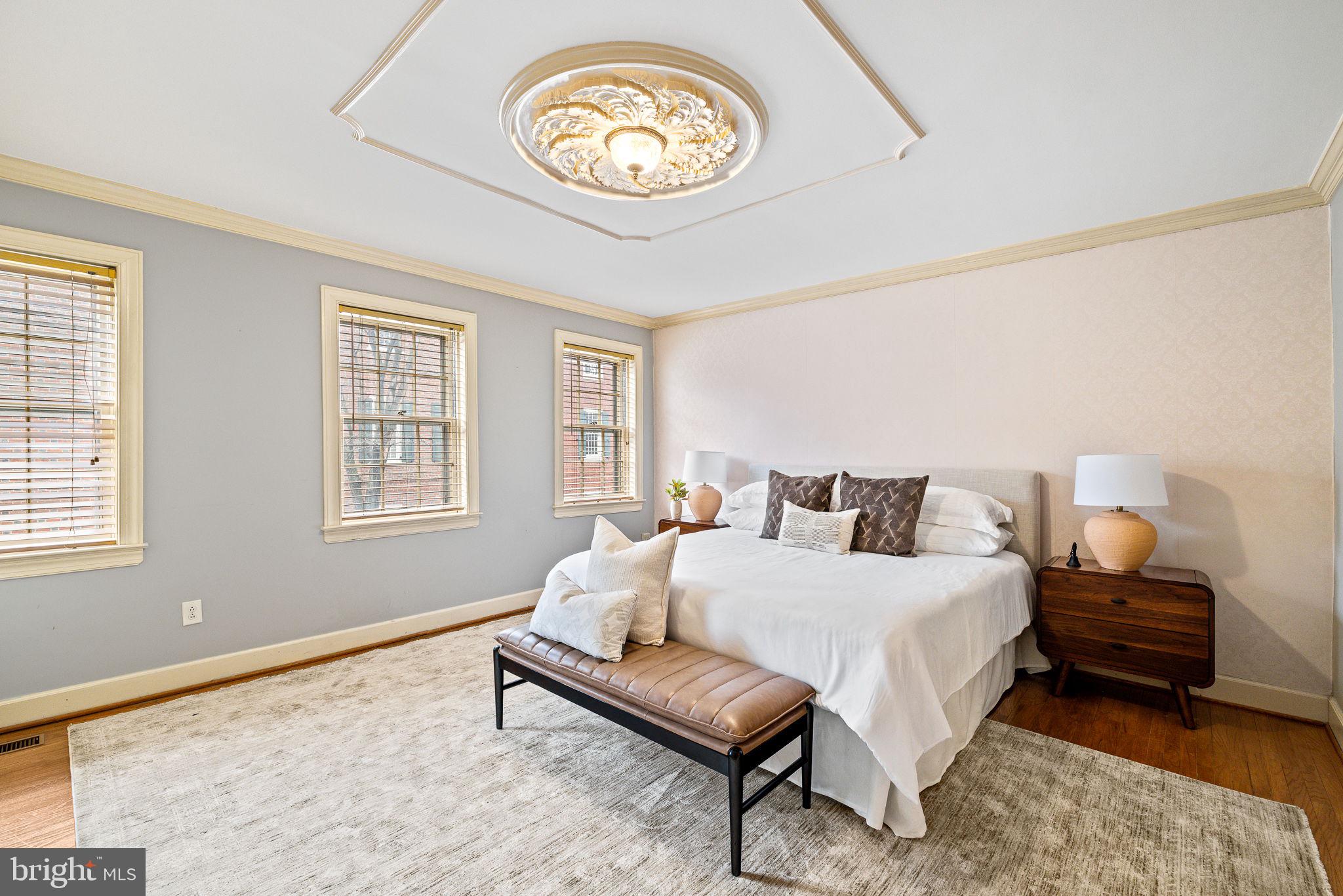 SOCIETY HILL - Residential