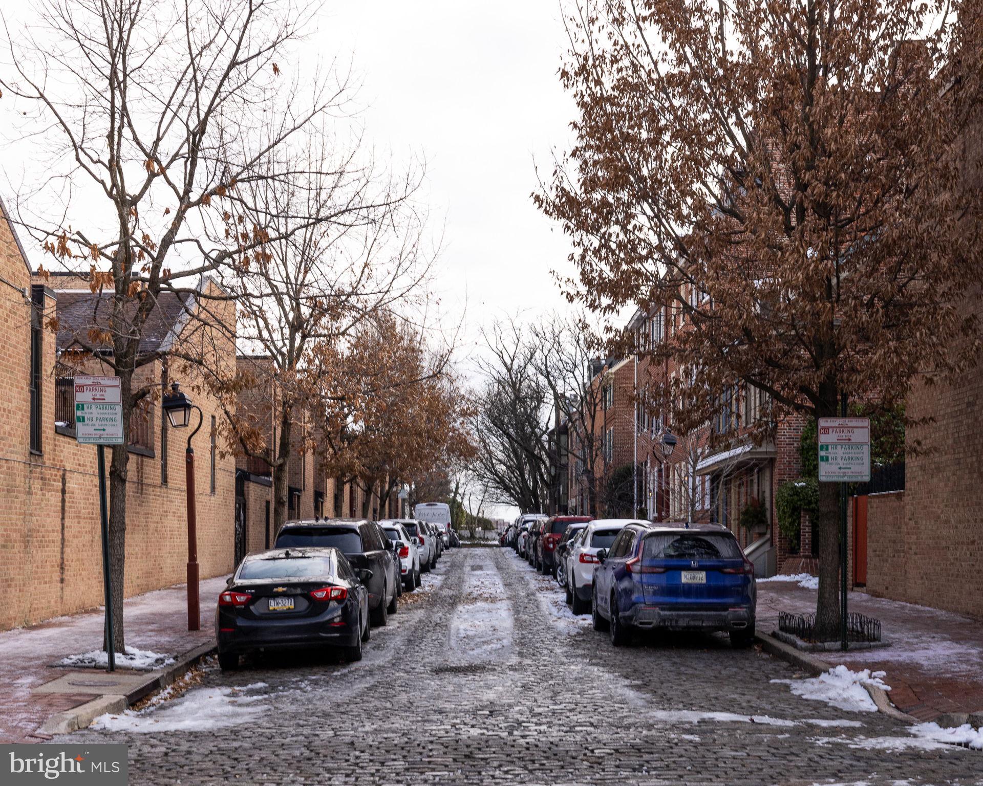 SOCIETY HILL - Residential