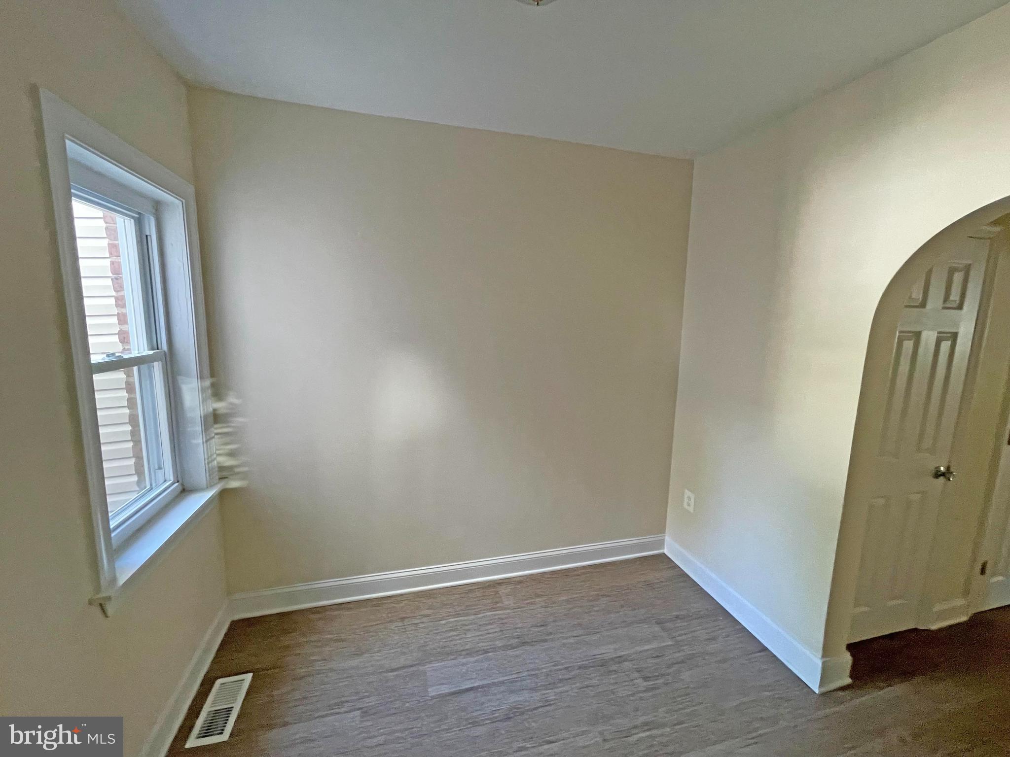 EAST ARLINGTON - Residential