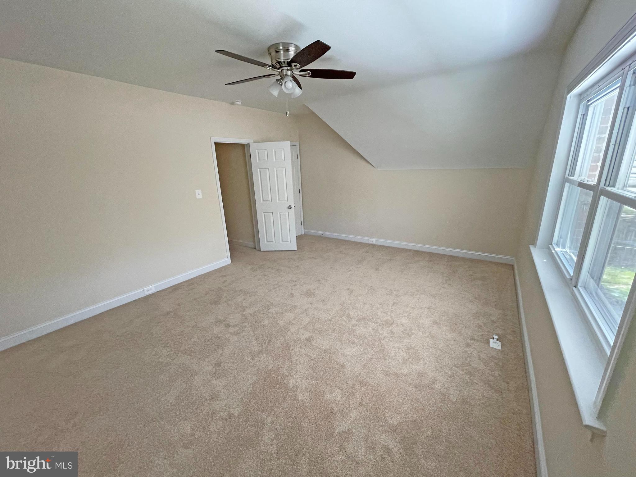 EAST ARLINGTON - Residential