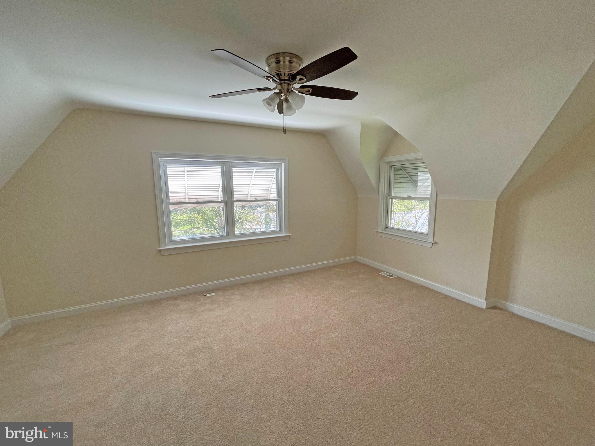 EAST ARLINGTON - Residential