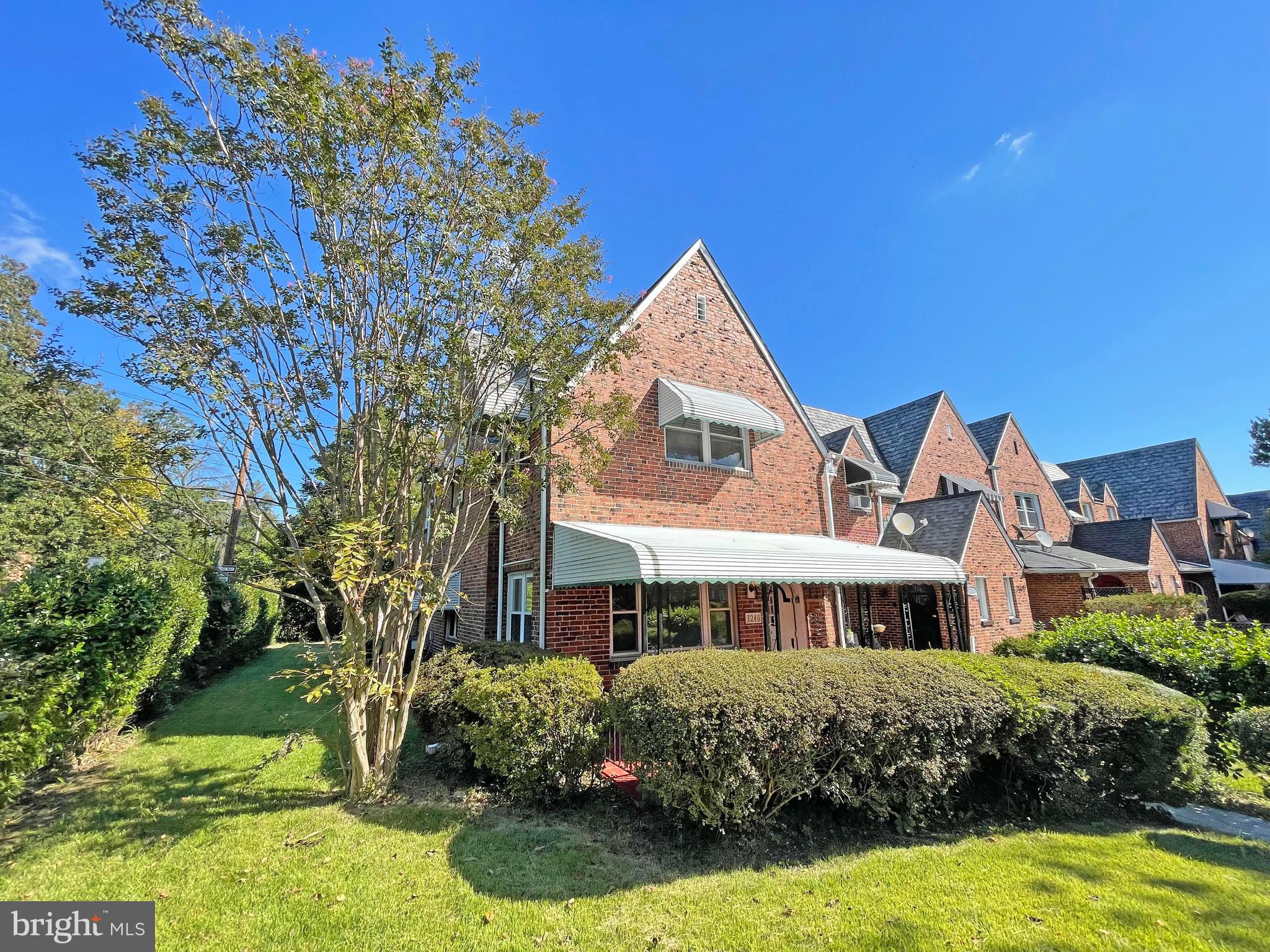 EAST ARLINGTON - Residential