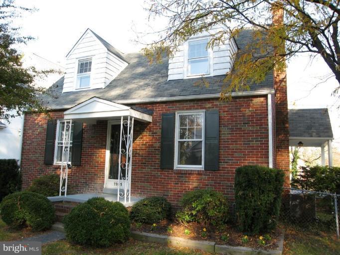 ADDISON HEIGHTS - Residential Lease