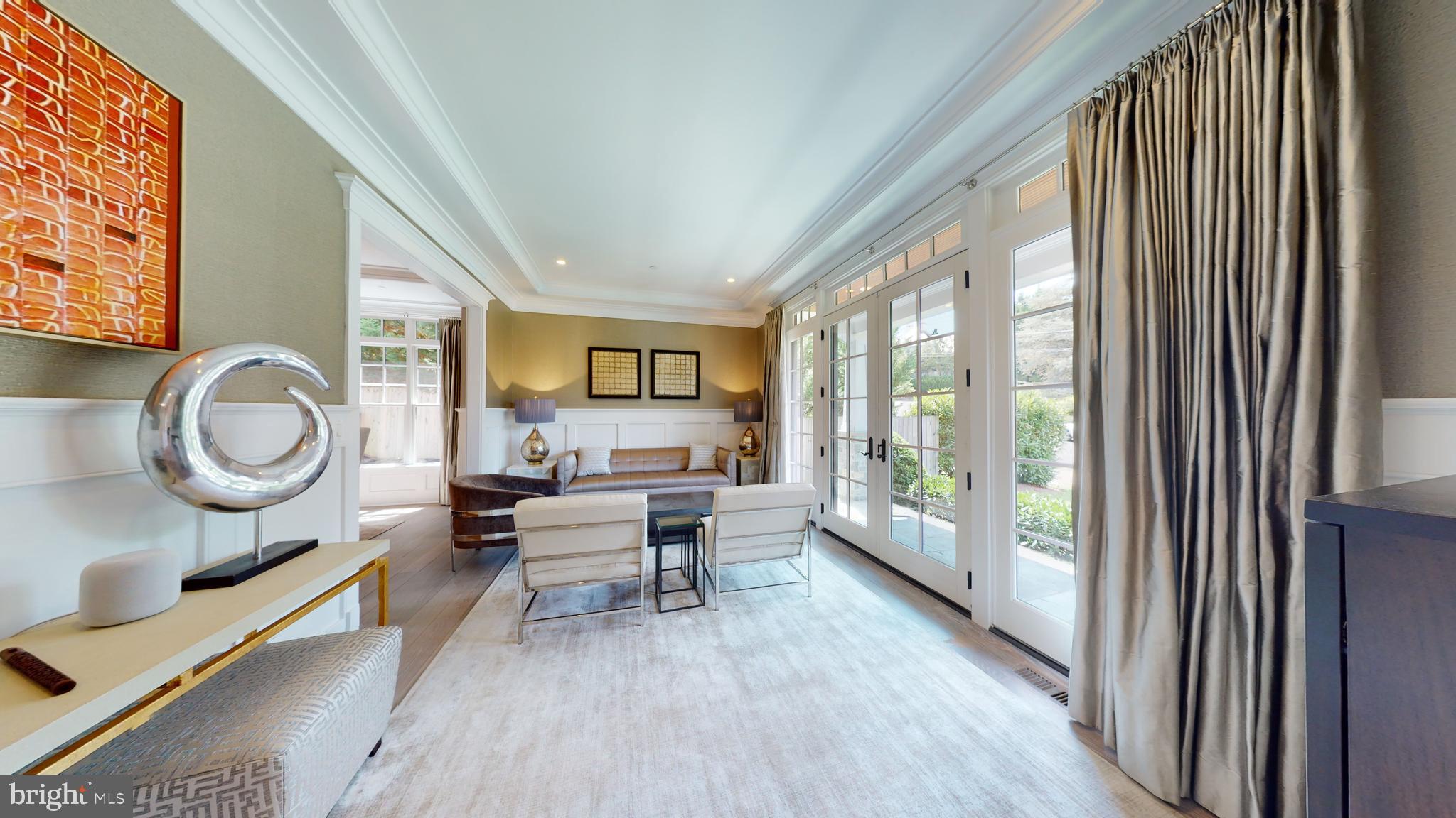 BRADLEY HILLS - Residential