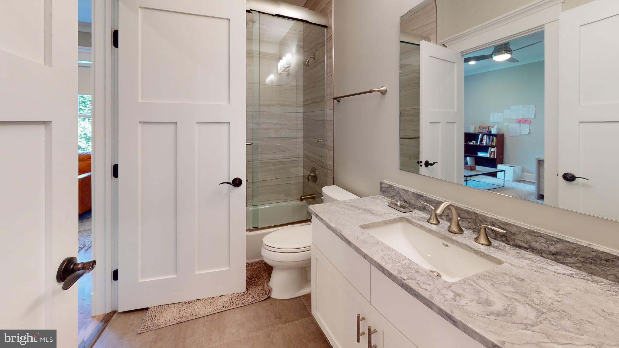 BRADLEY HILLS - Residential