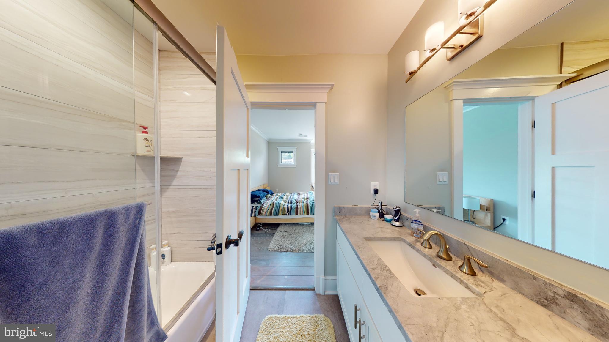 BRADLEY HILLS - Residential