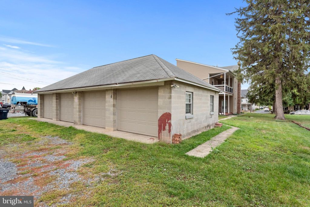 Photo of 414 E Main Street, PALMYRA, PA 17078 (MLS # PALN2023164)