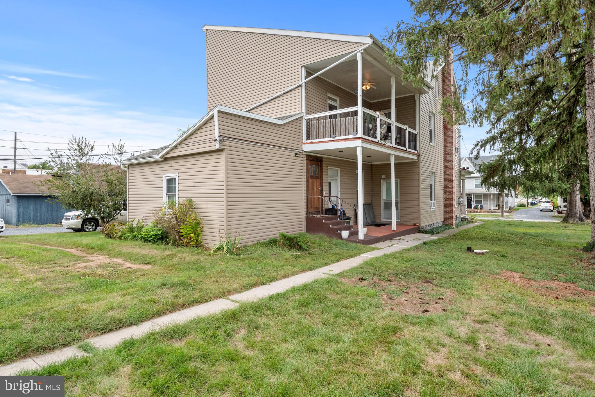 414 E MAIN STREET