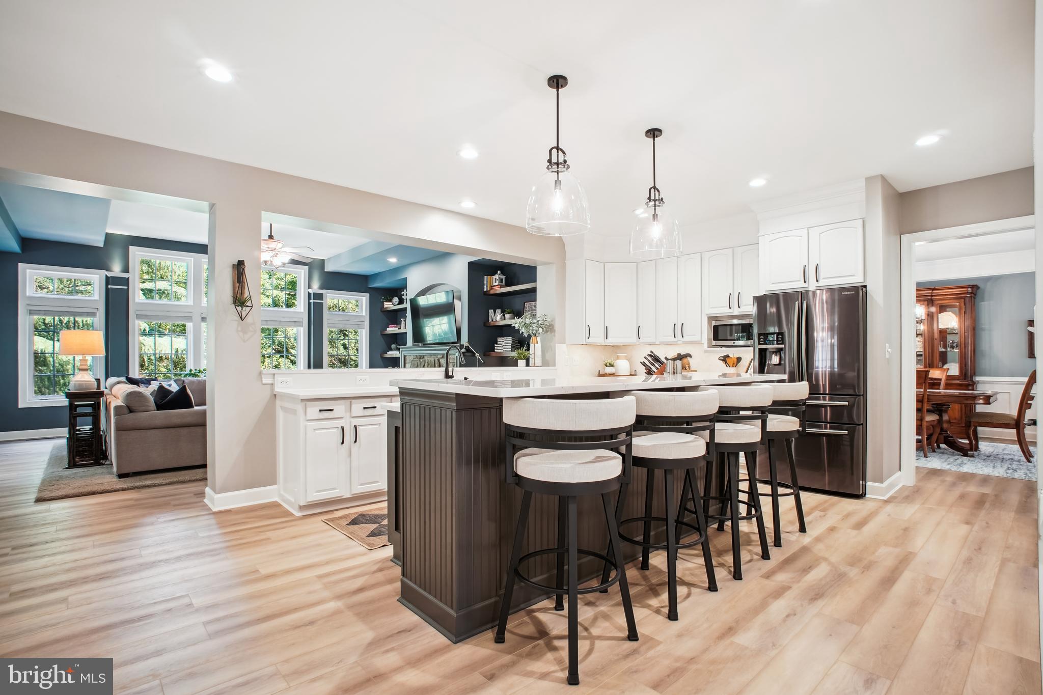 RIVER CREEK - Residential