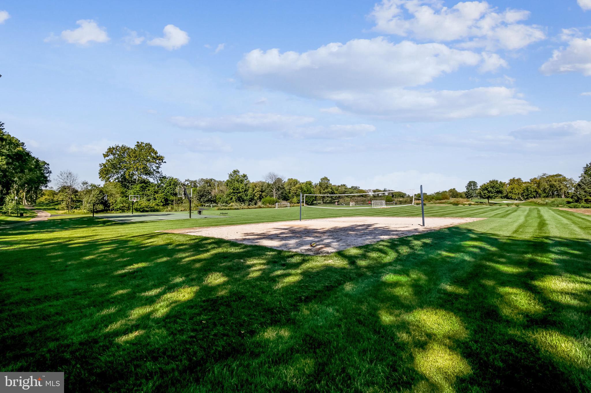 RIVER CREEK - Residential