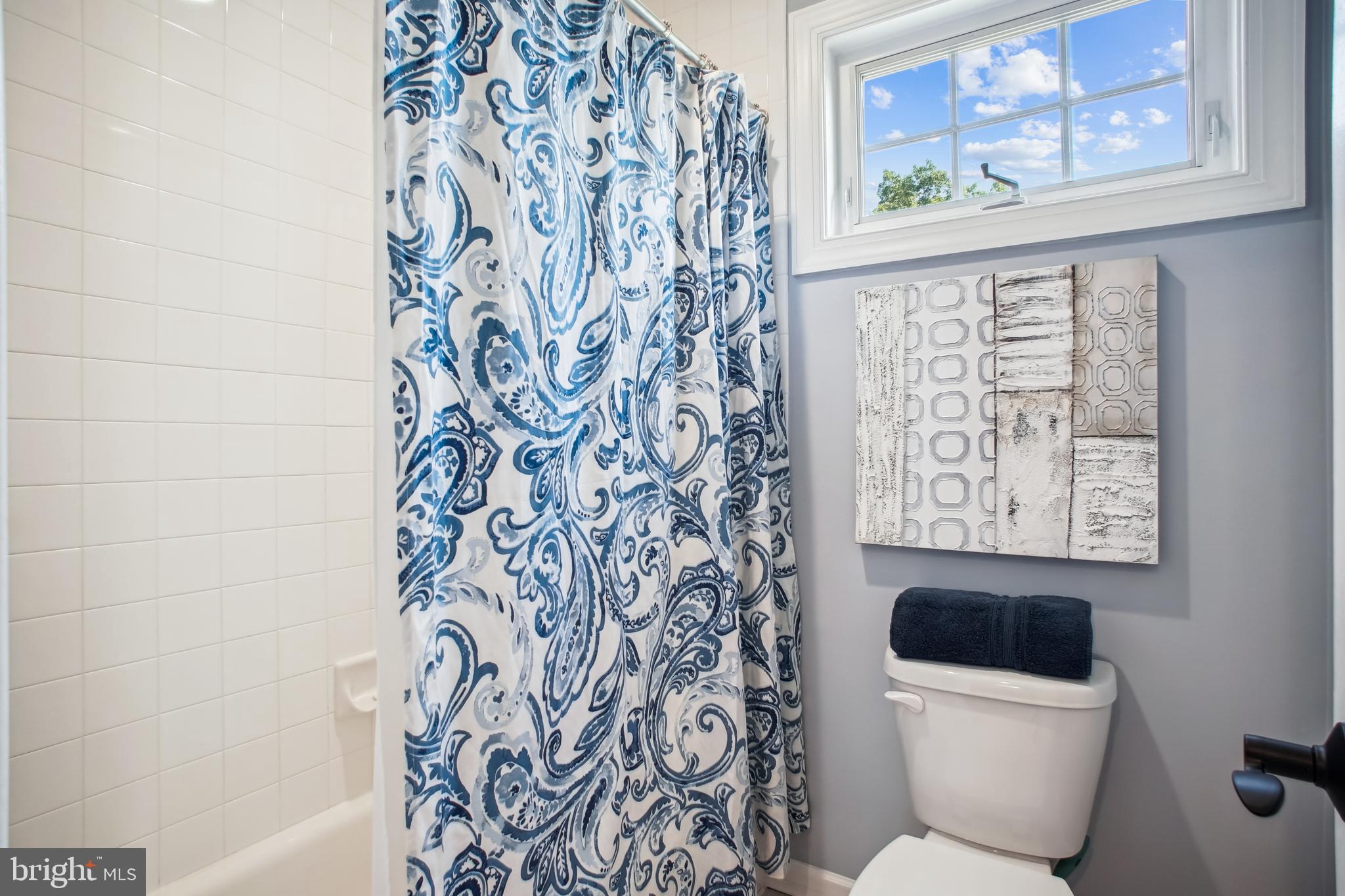 RIVER CREEK - Residential