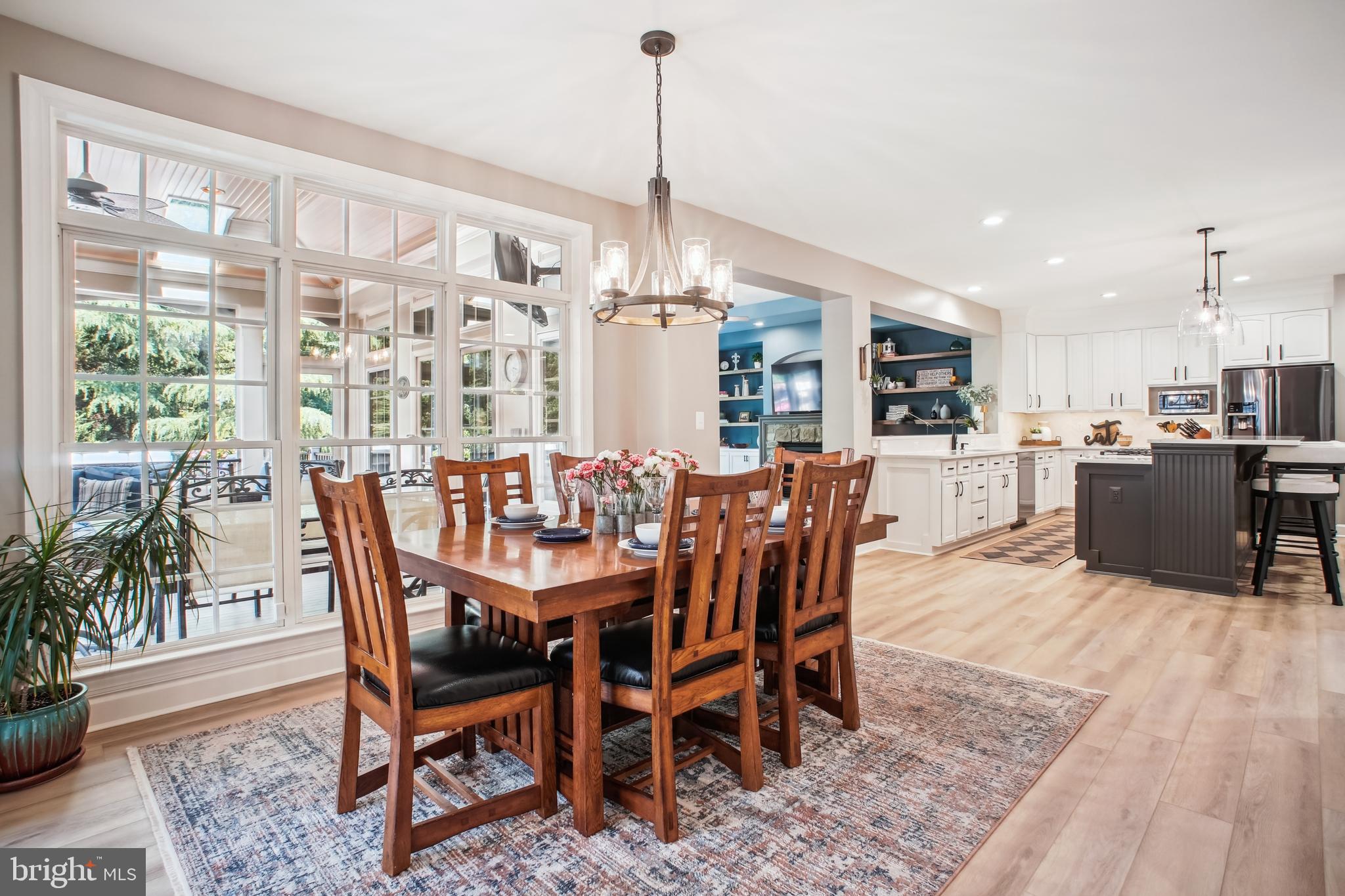 RIVER CREEK - Residential