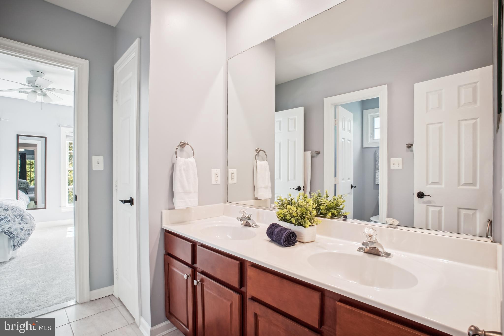 RIVER CREEK - Residential