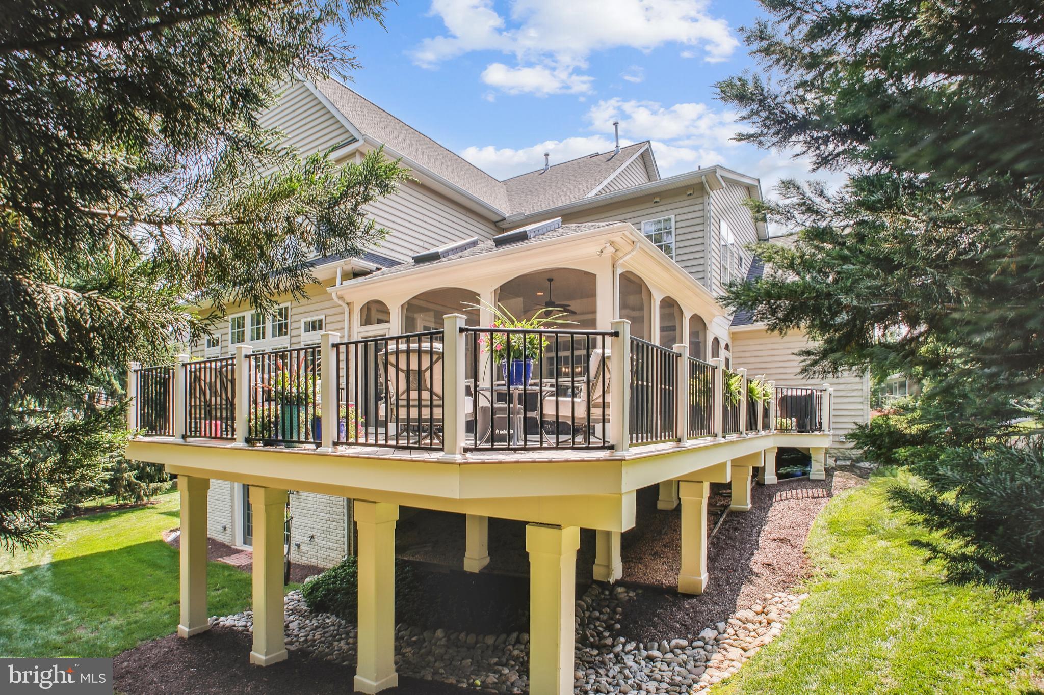 18510 BARTON CREEK PLACE