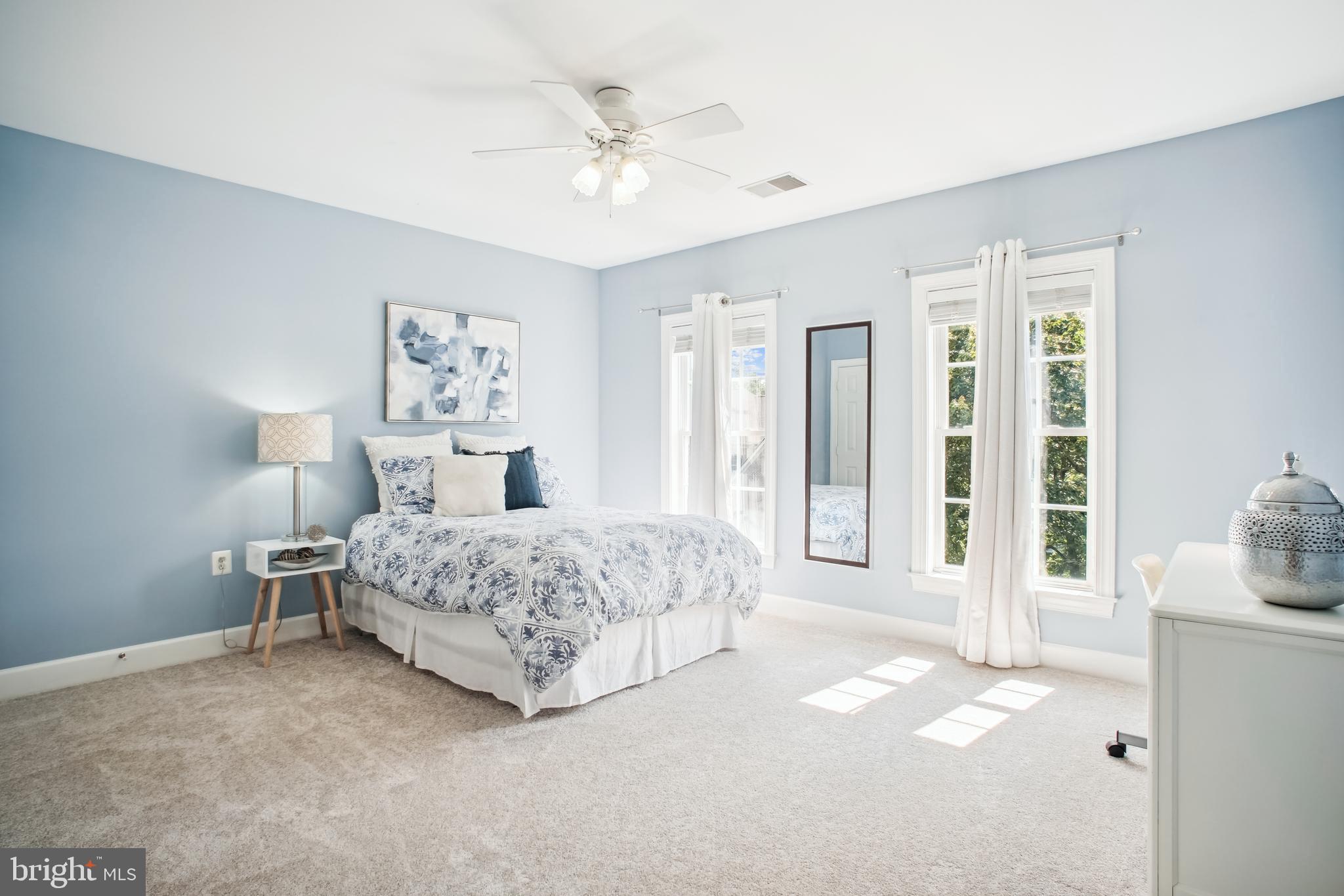 RIVER CREEK - Residential