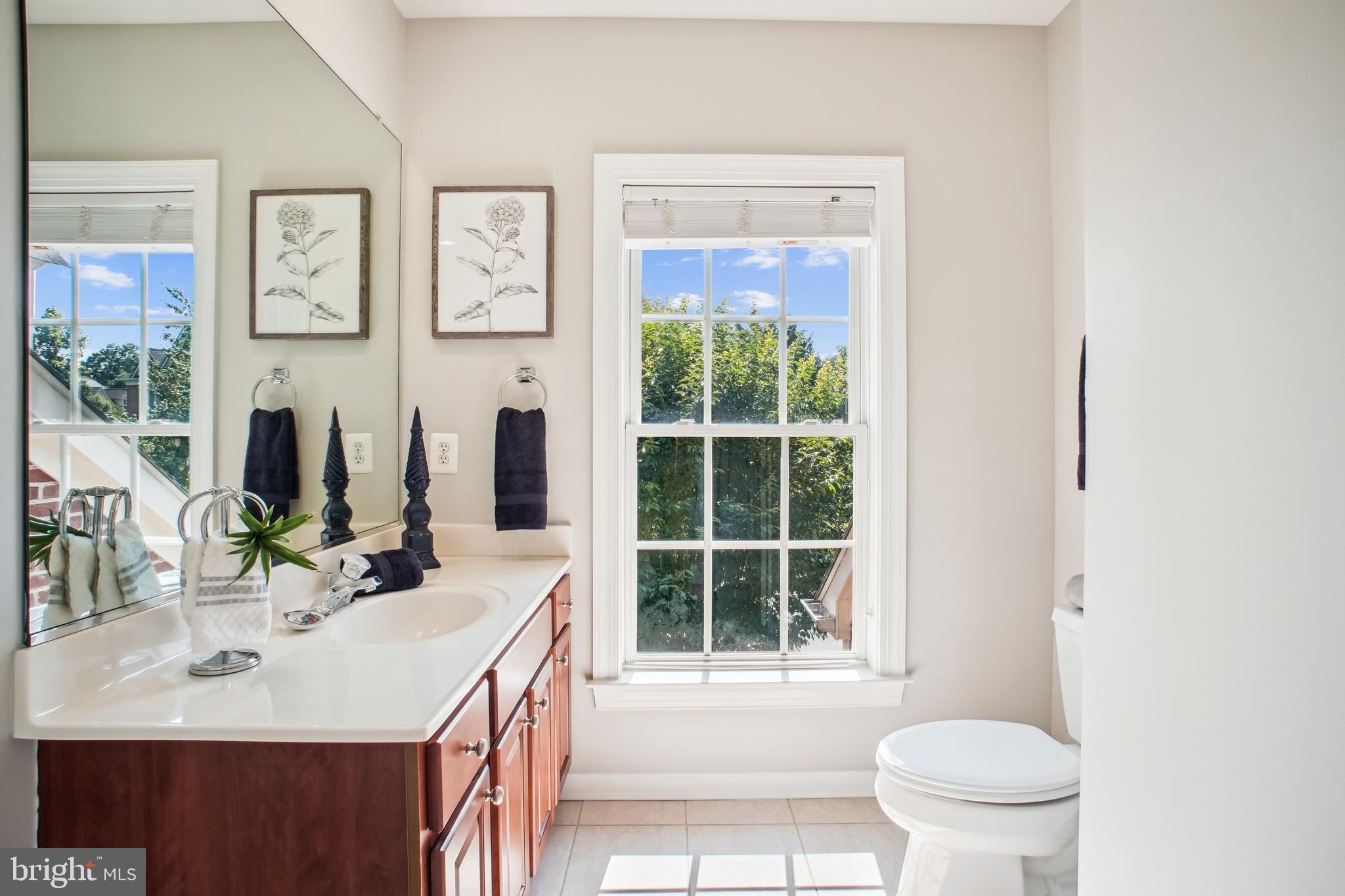 RIVER CREEK - Residential