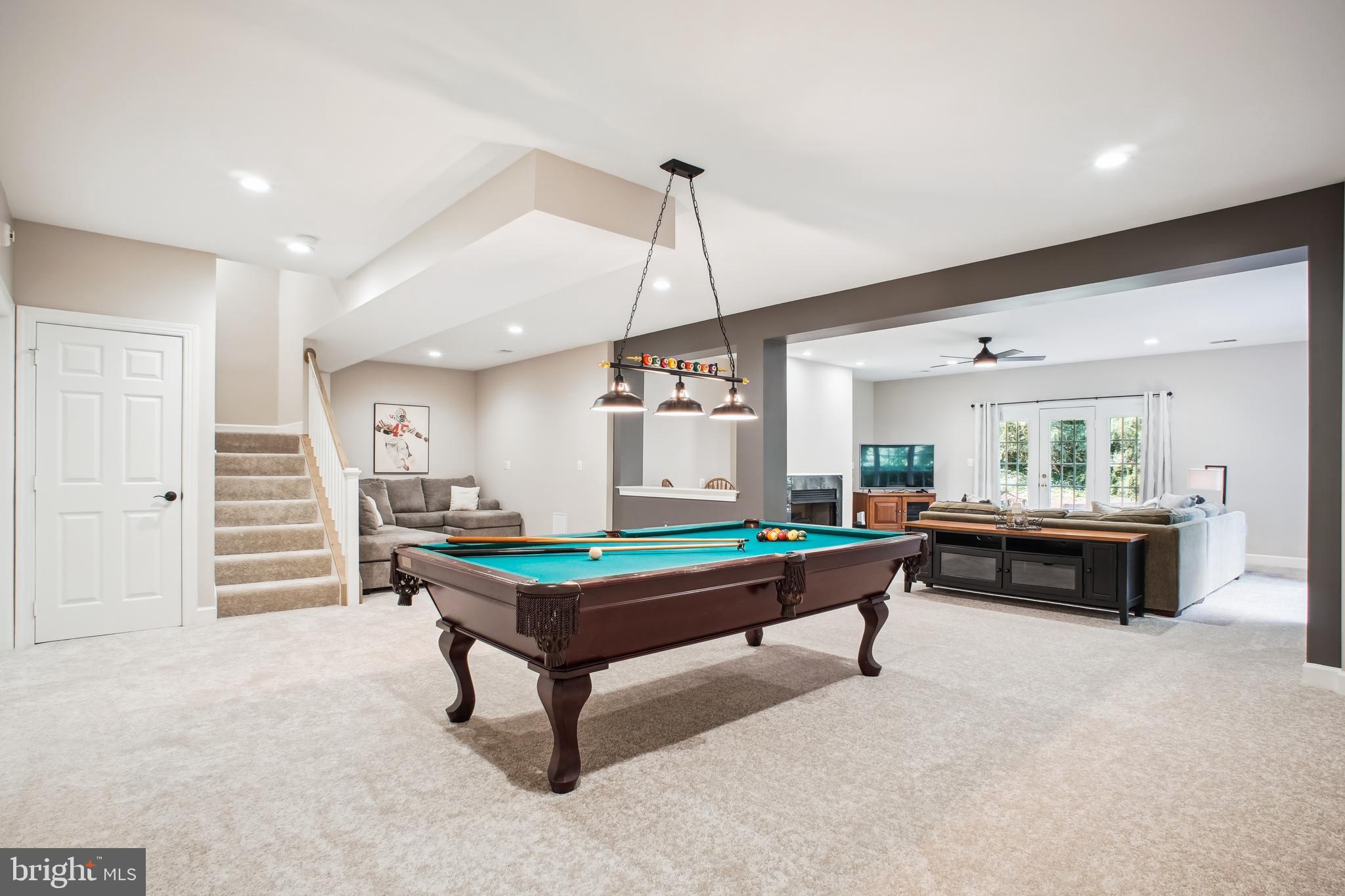 RIVER CREEK - Residential