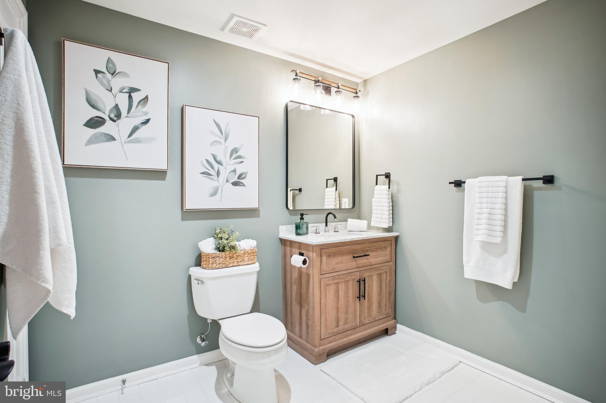 RIVER CREEK - Residential