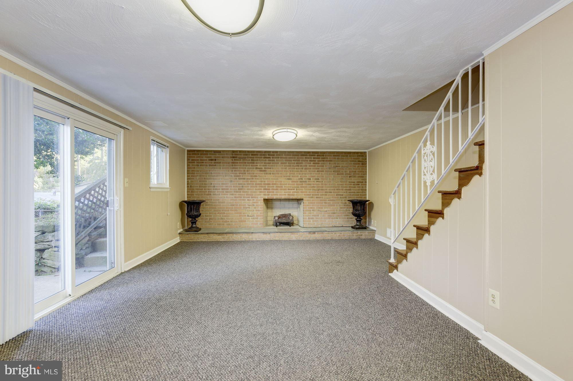 SPRINGBROOK VILLAGE - Residential