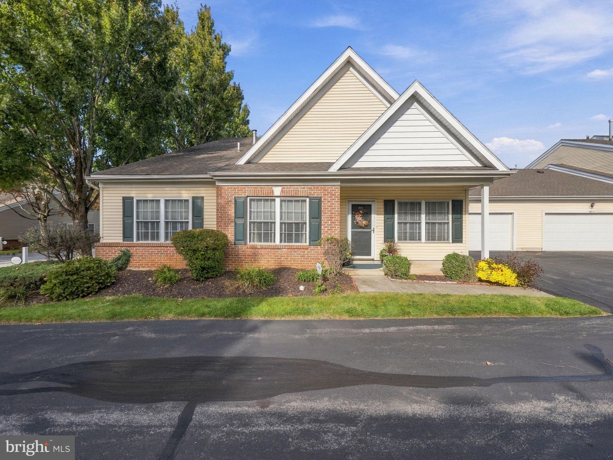 4851 DERBY LANE