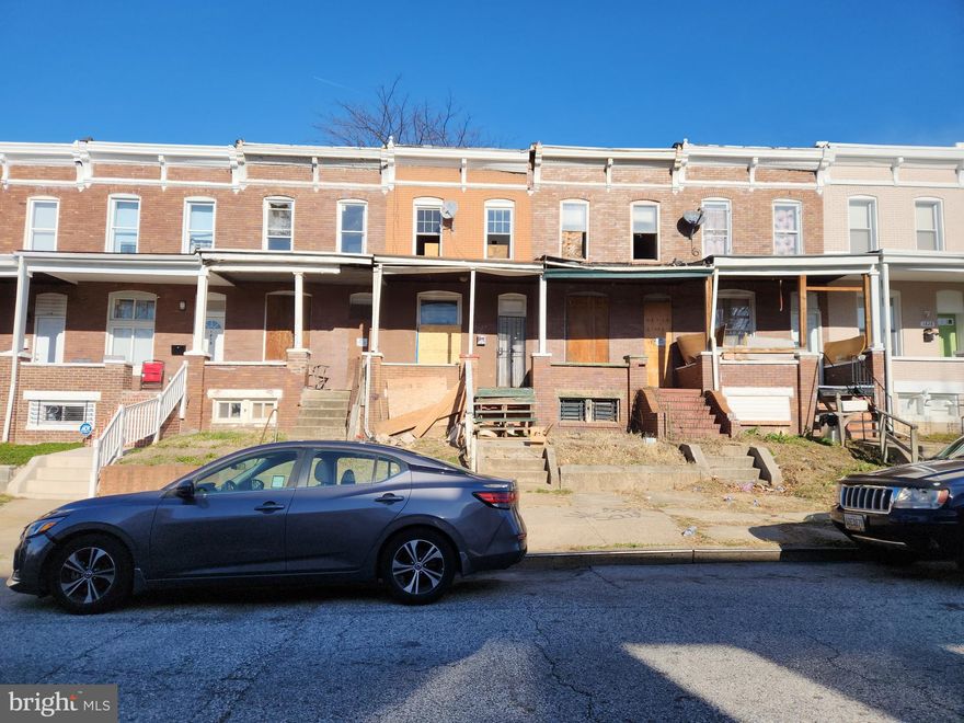 ONLINE AUCTION: Bidding begins 01/12/2024 @ 10:00 AM. Bidding ends 01/16/2024 @ 11:30 AM. List Price is Suggested Opening Bid. 2 Story Porch-Front  Shell Townhouse located in the Coldstream Homestead Montebello area of Baltimore City. Residents can enjoy the nearby attractions such as Clifton Park, Clifton Park Golf Course, Herring Run Park, Lake Montebello, & Morgan State University, & Waverly Shopping Center. Easy Access to Major Traffic Artery Harford Road. Property is Vacant. Deposit: $5,000.