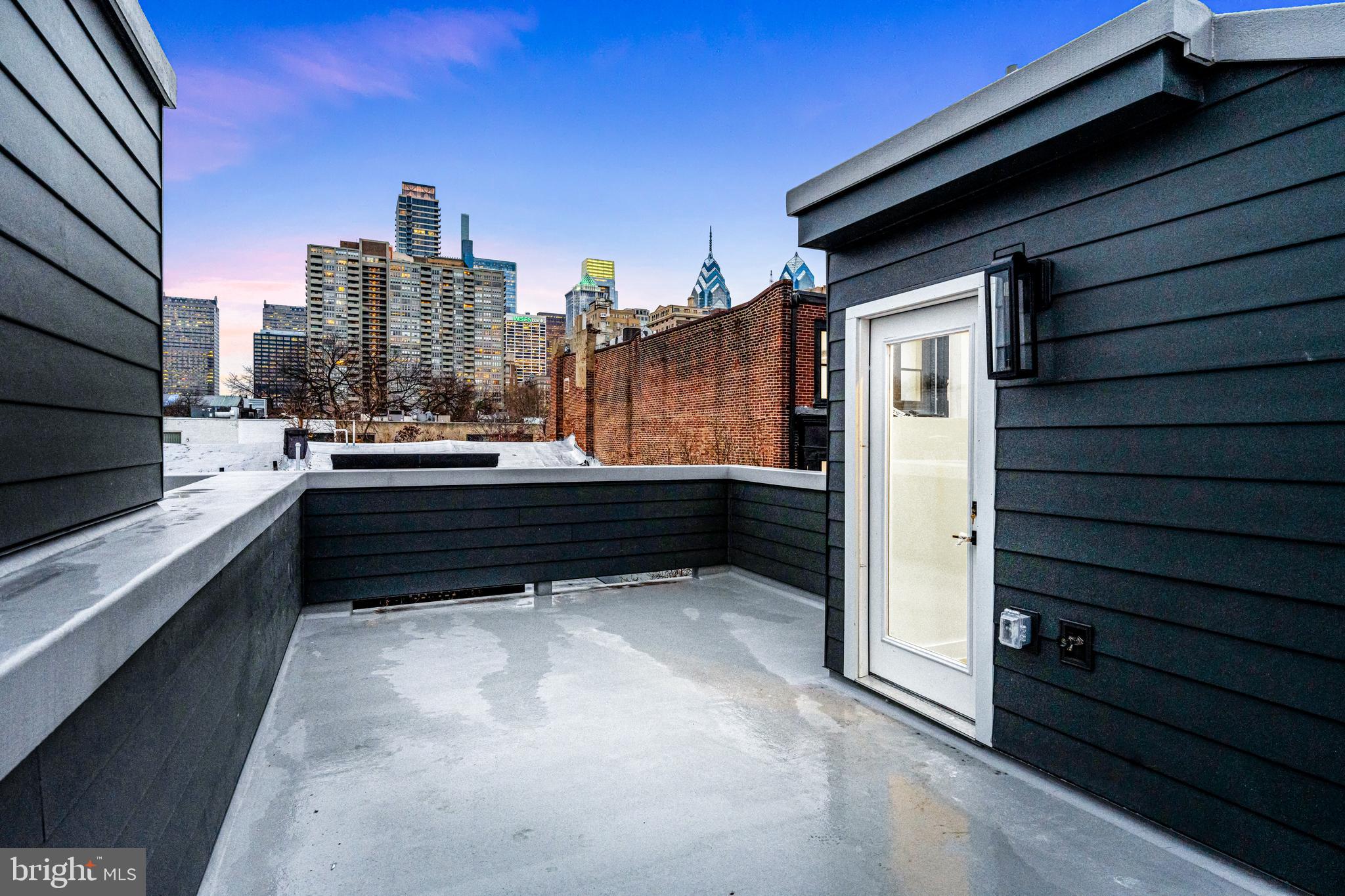 RITTENHOUSE SQUARE - Residential