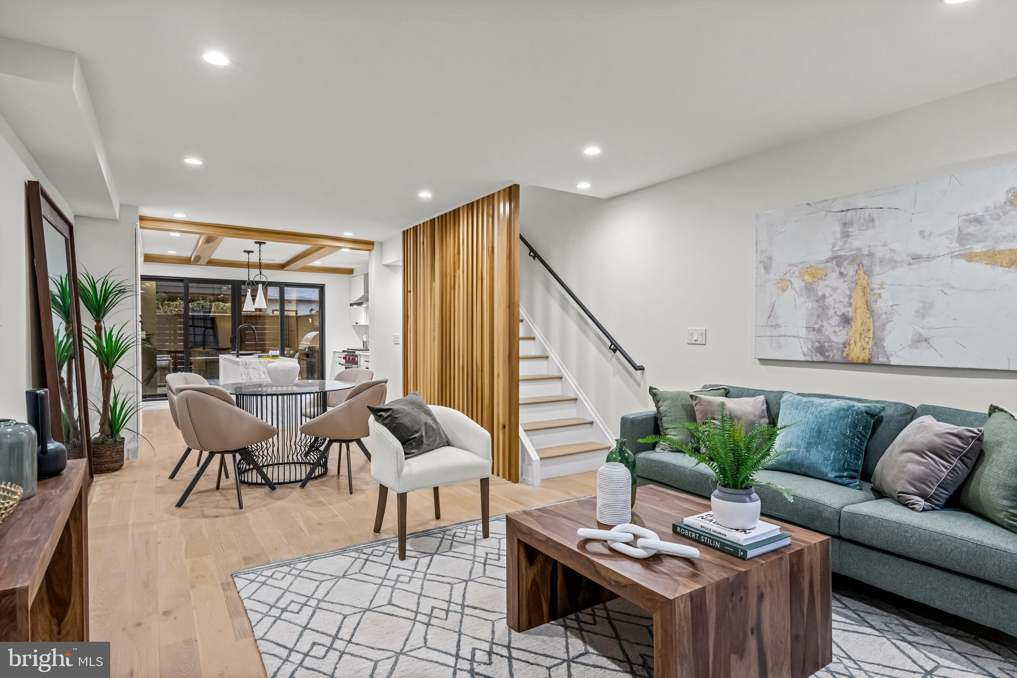 RITTENHOUSE SQUARE - Residential