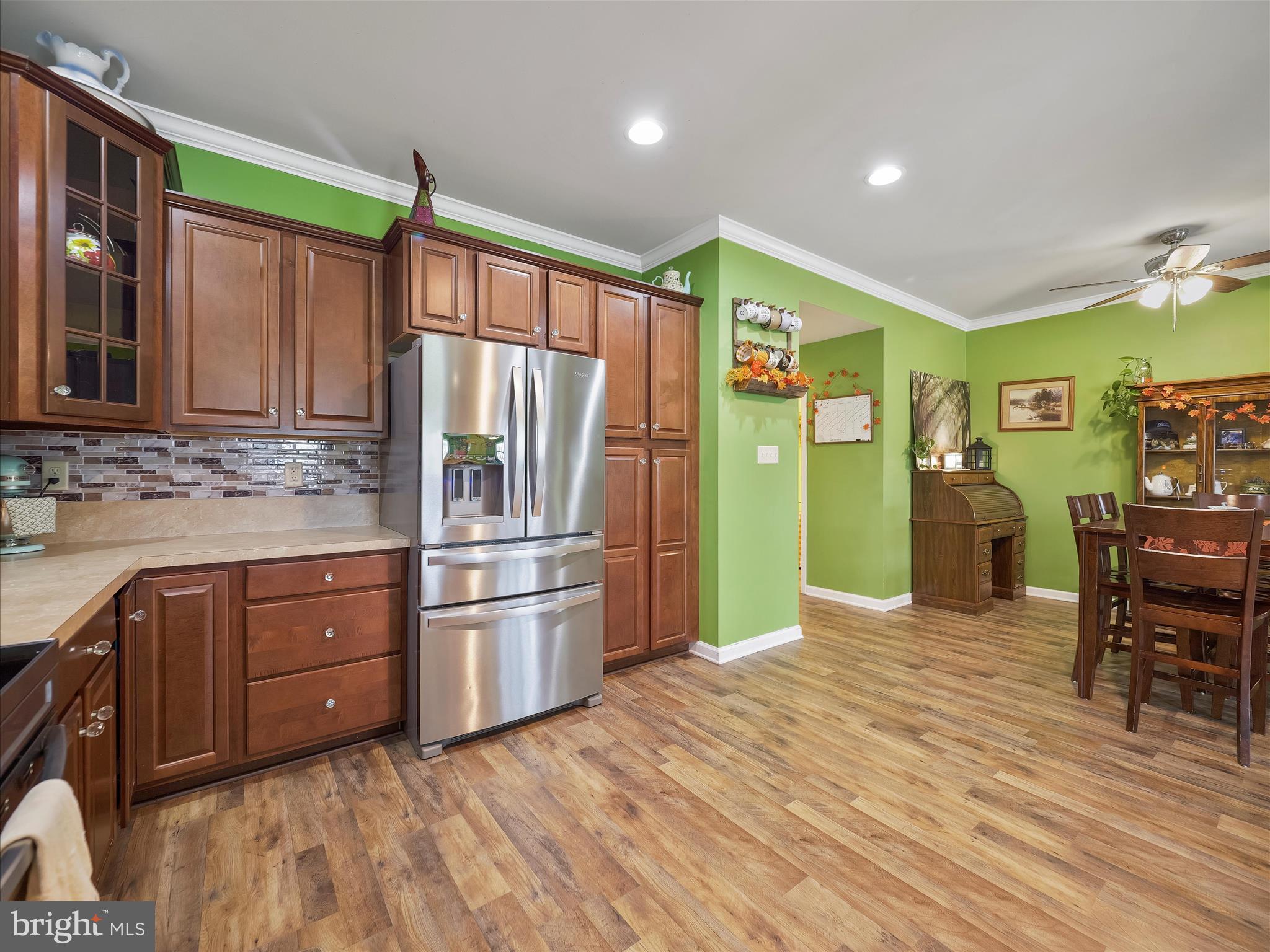 8815 CASPER DRIVE