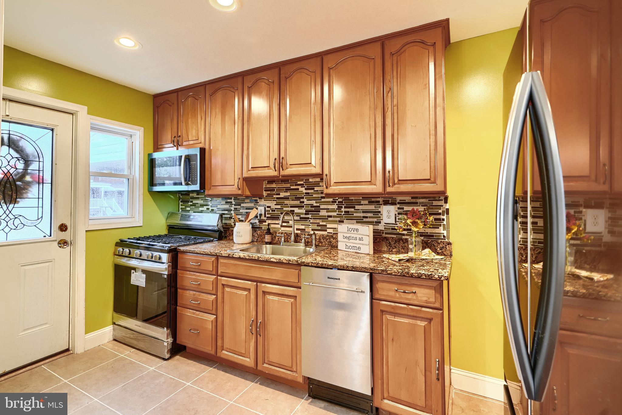 WEST INVERNESS - Residential