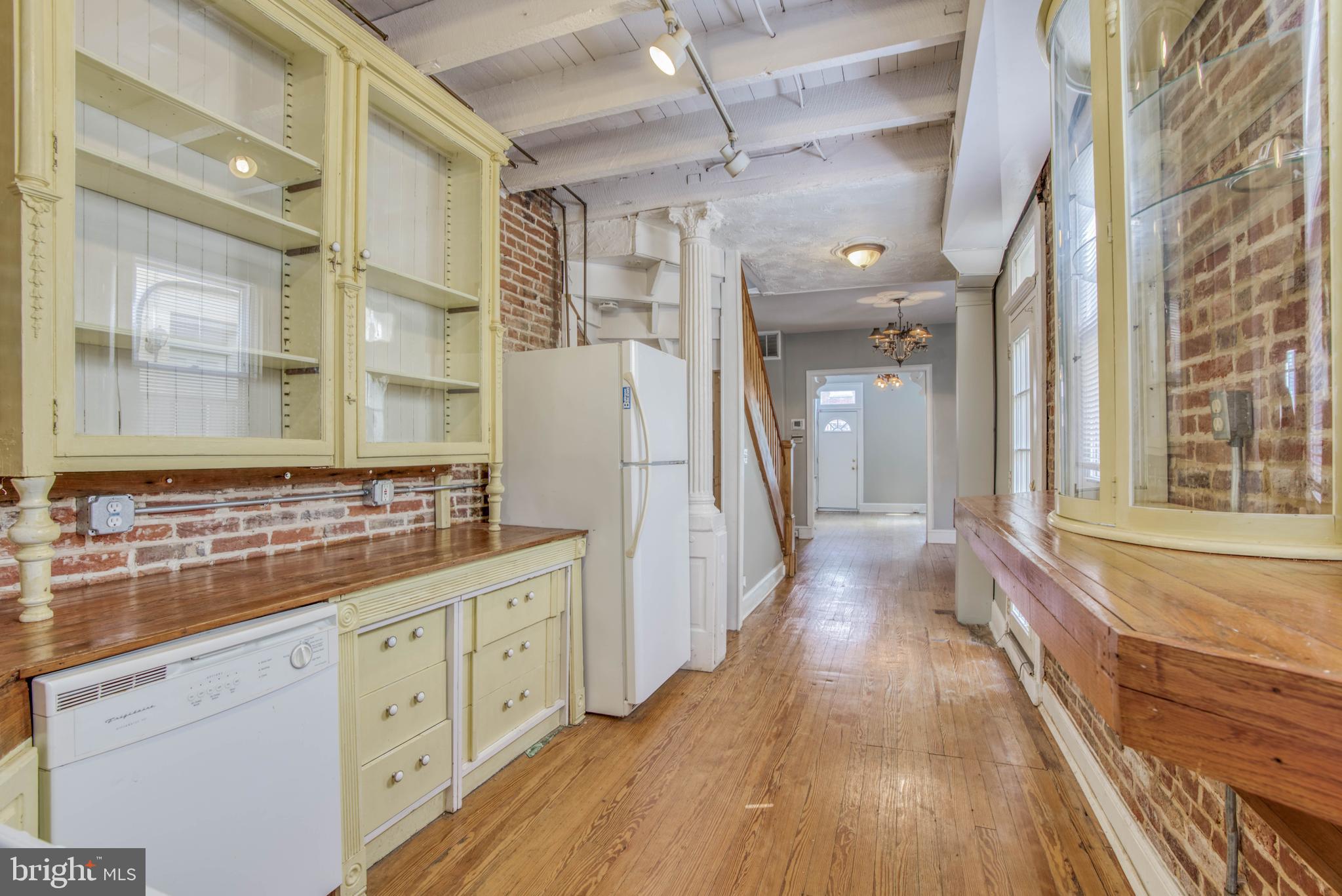 FEDERAL HILL HISTORIC DISTRICT - Residential Lease