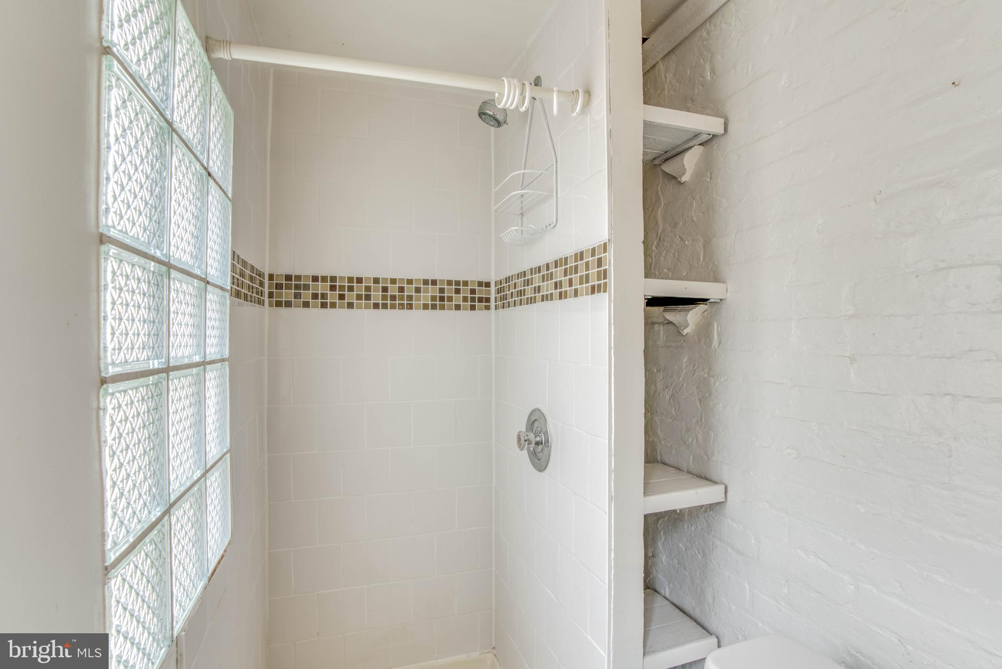 FEDERAL HILL HISTORIC DISTRICT - Residential Lease