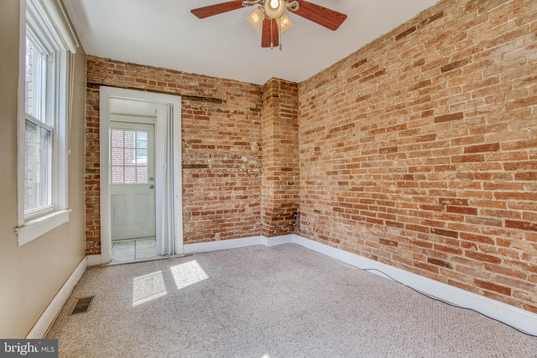 FEDERAL HILL HISTORIC DISTRICT - Residential Lease