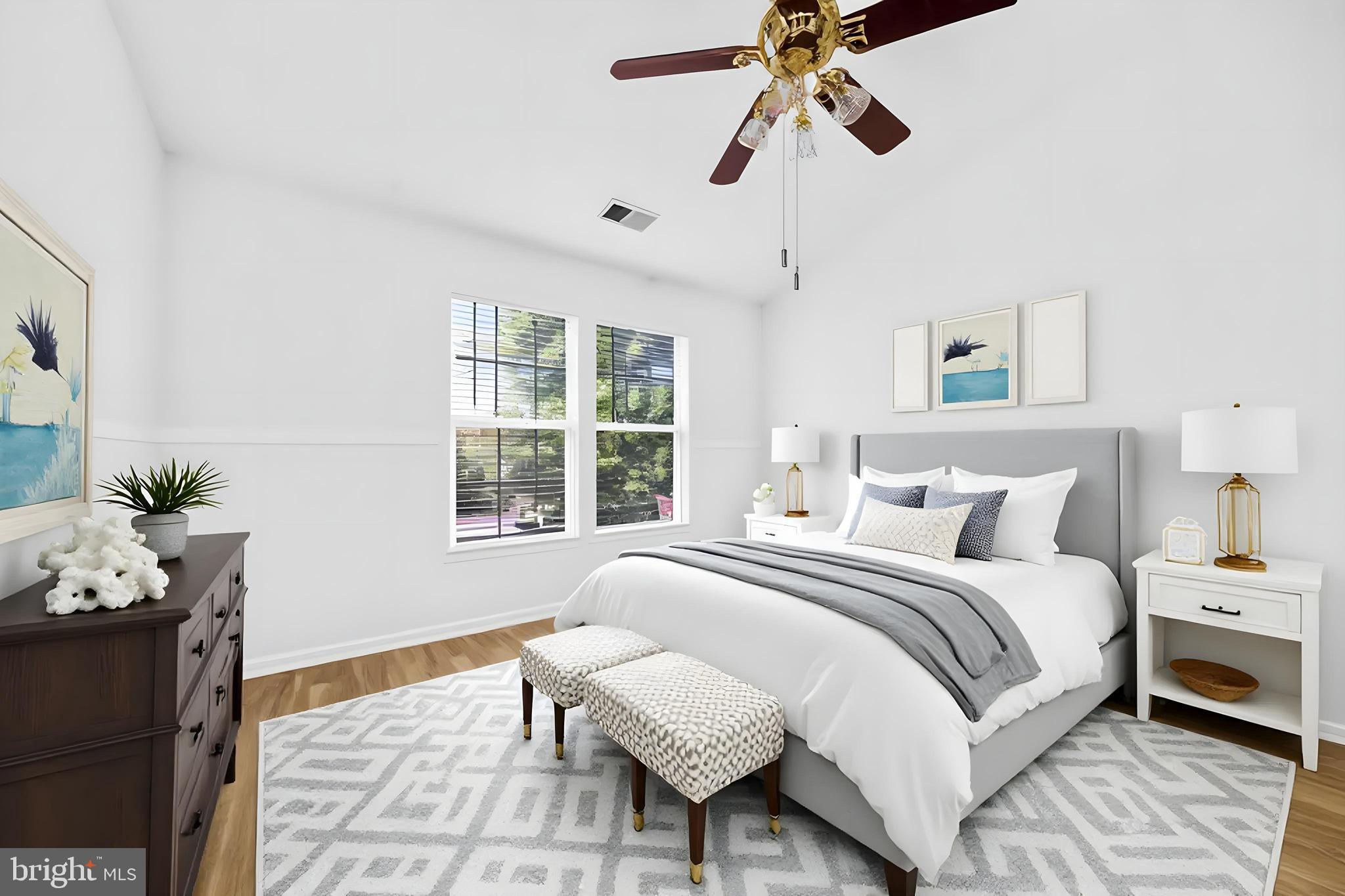 MAPLE POINTE - Residential