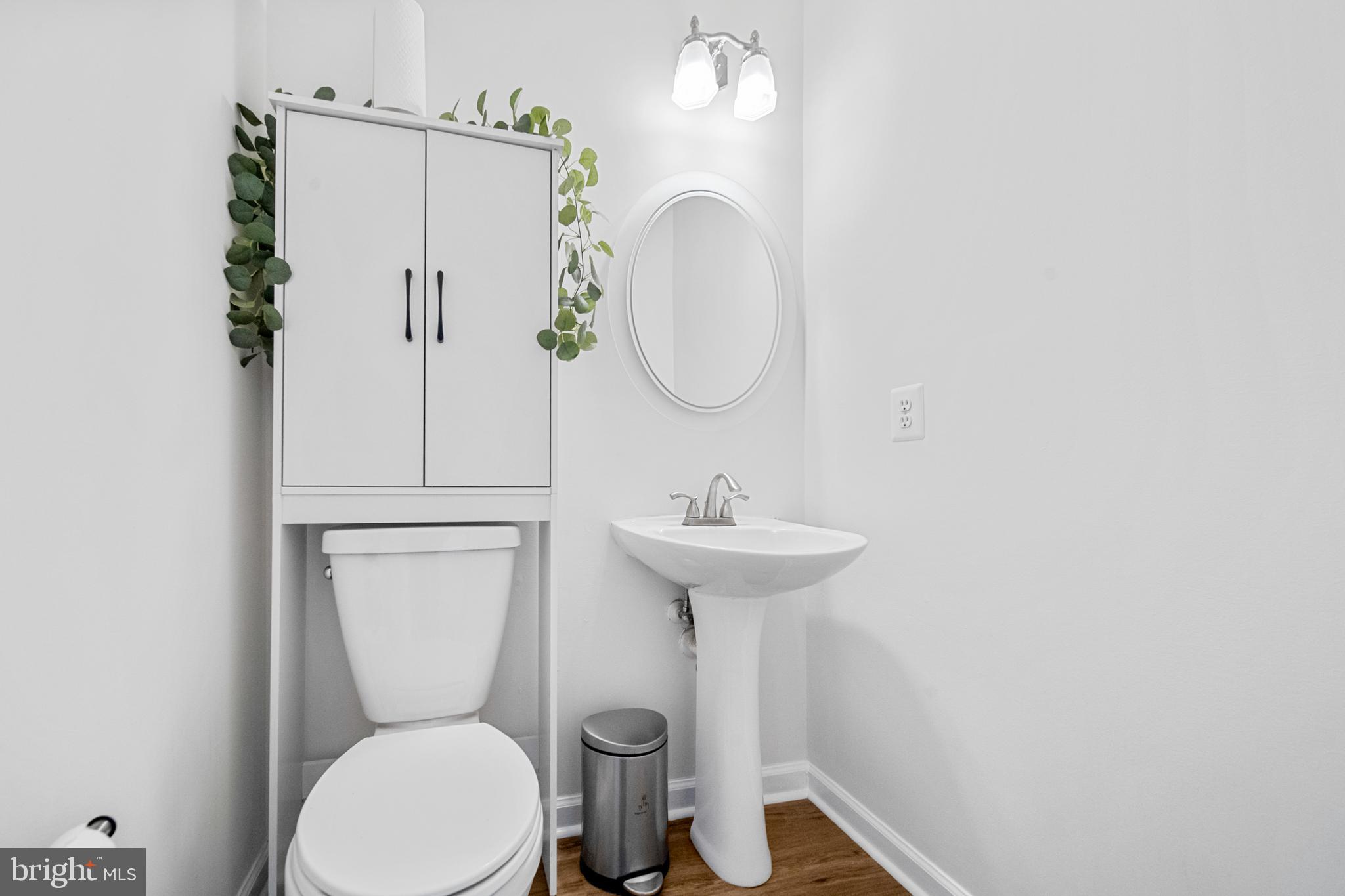 MAPLE POINTE - Residential