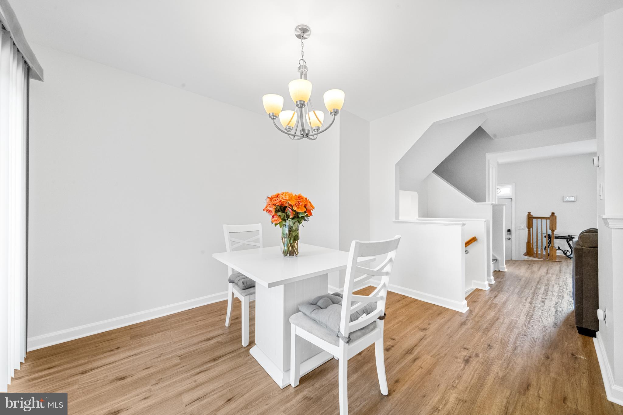 MAPLE POINTE - Residential