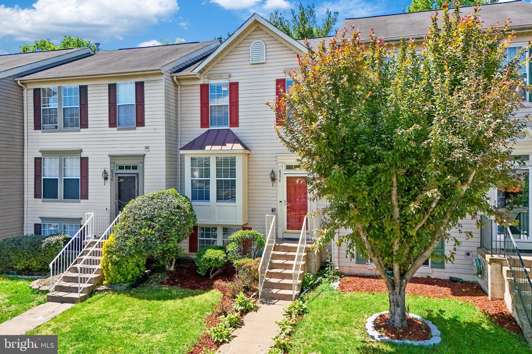 MAPLE POINTE - Residential
