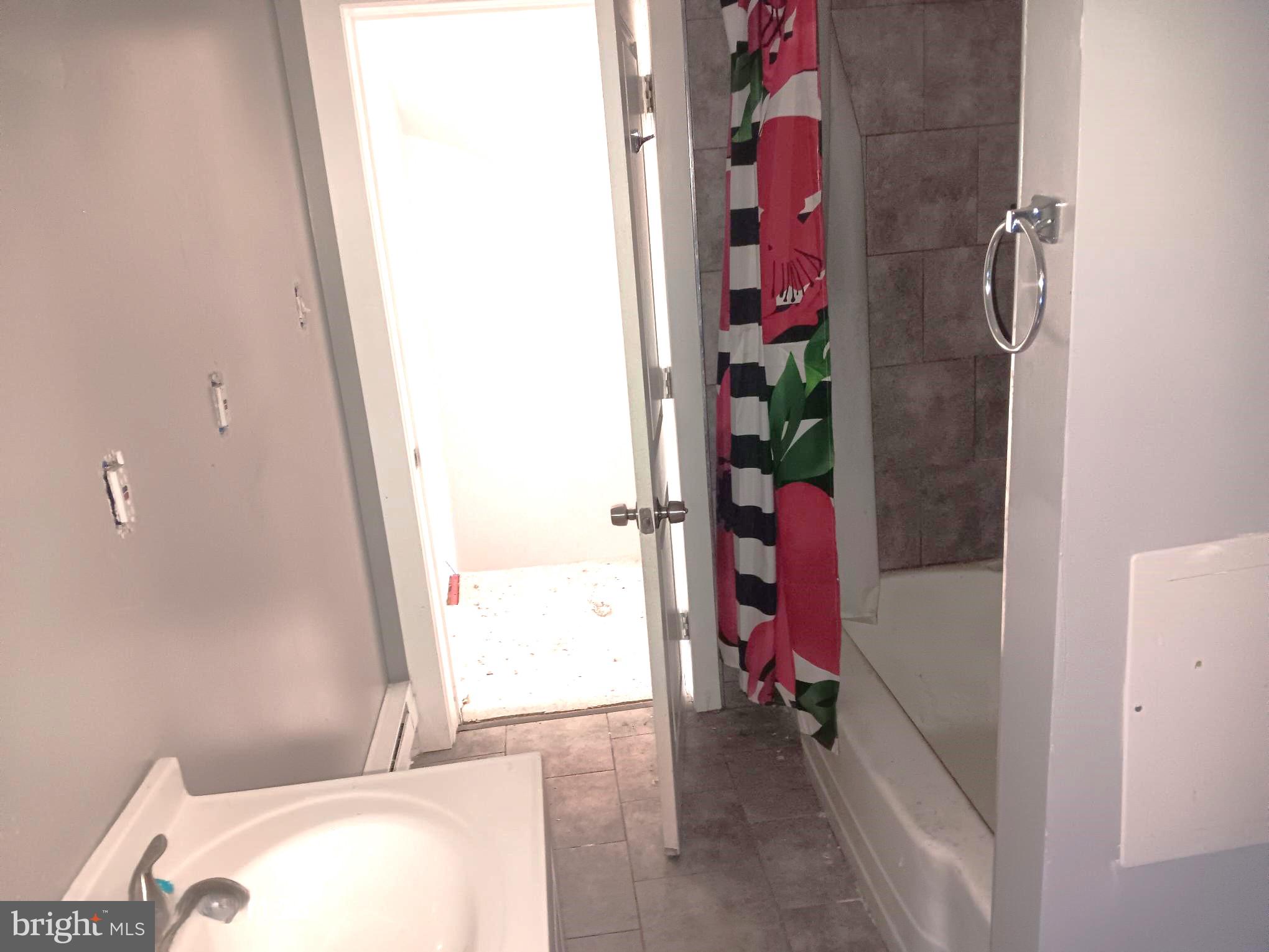 FRANKFORD - Residential