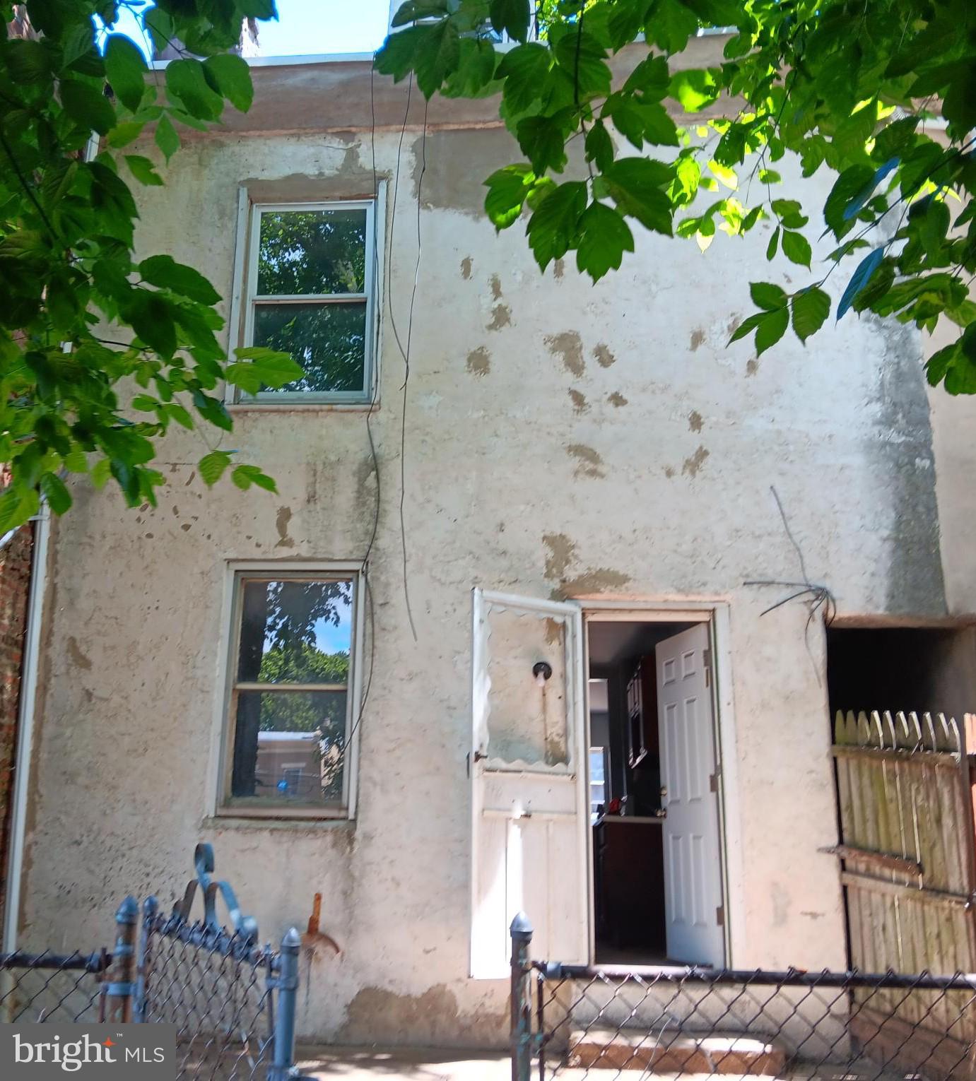 FRANKFORD - Residential