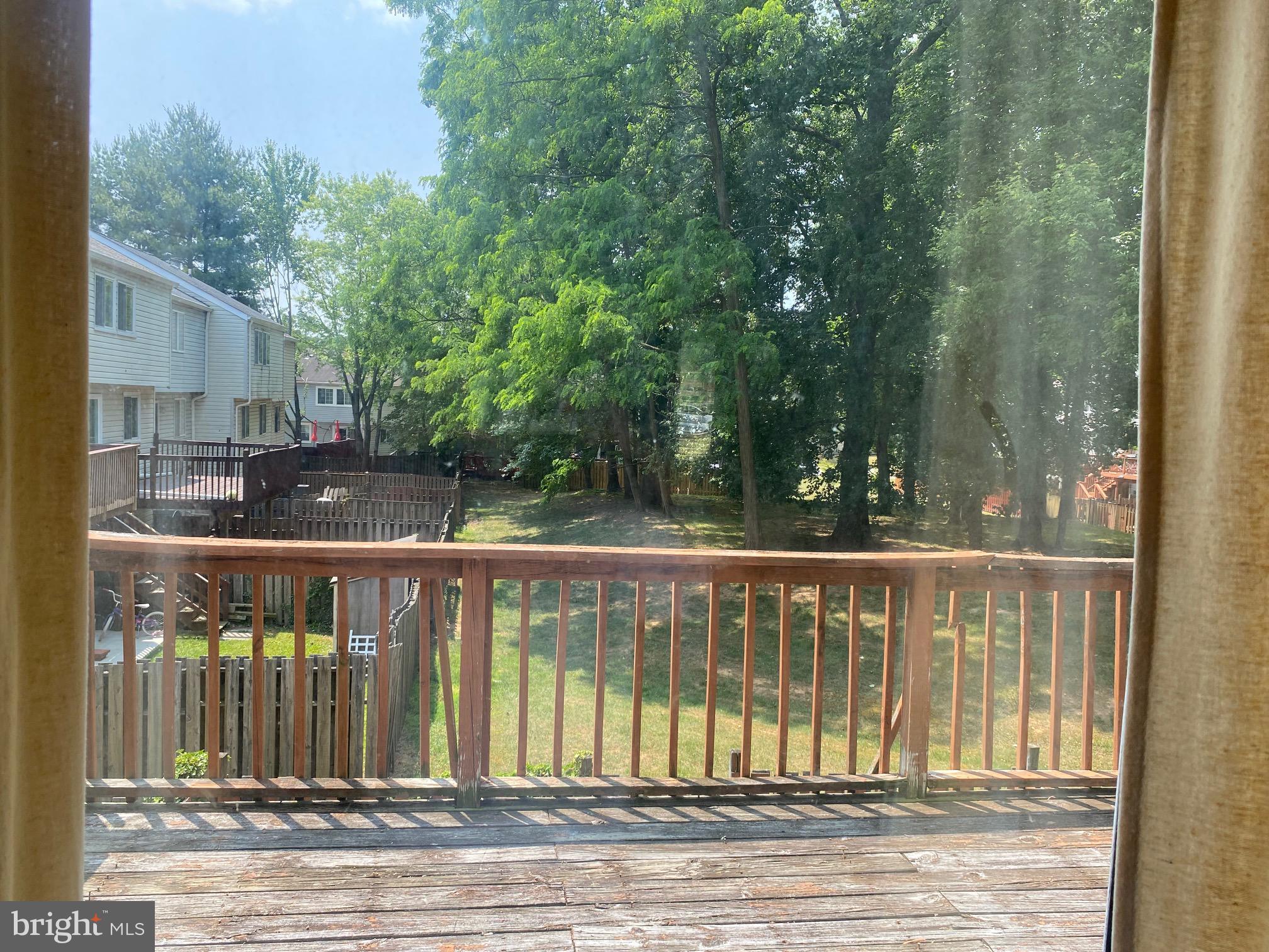 TWELVE TREES - Residential