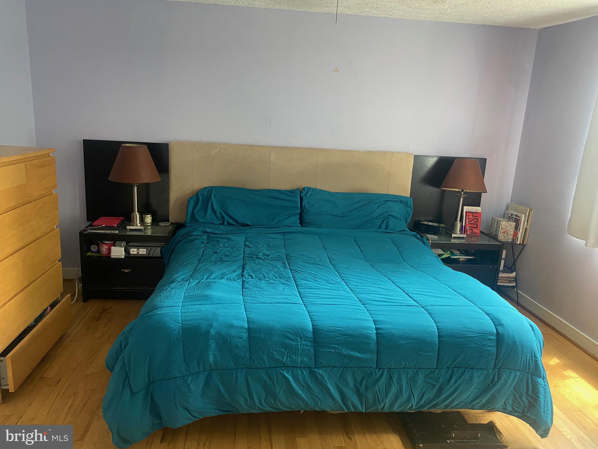 TWELVE TREES - Residential