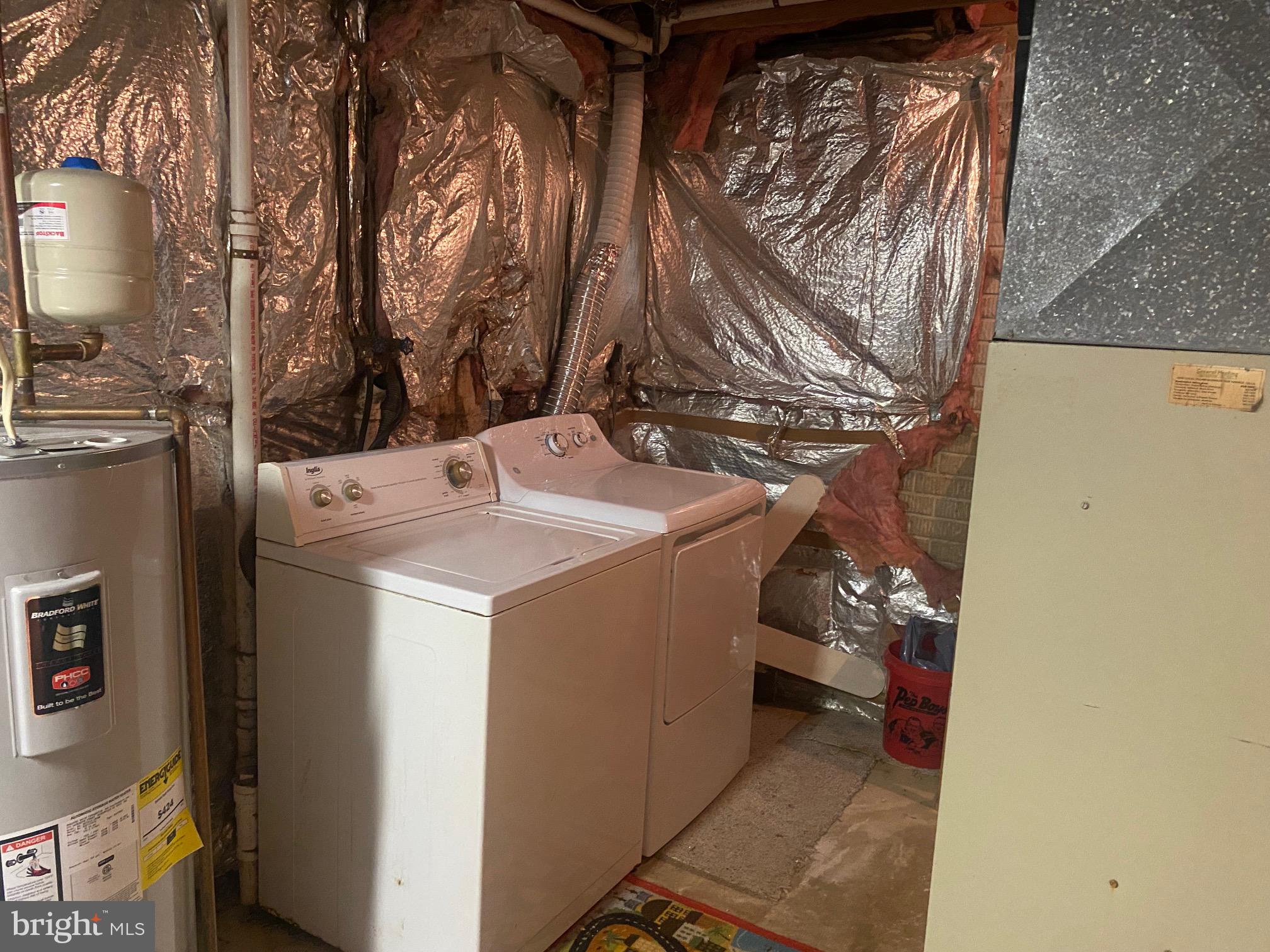 TWELVE TREES - Residential