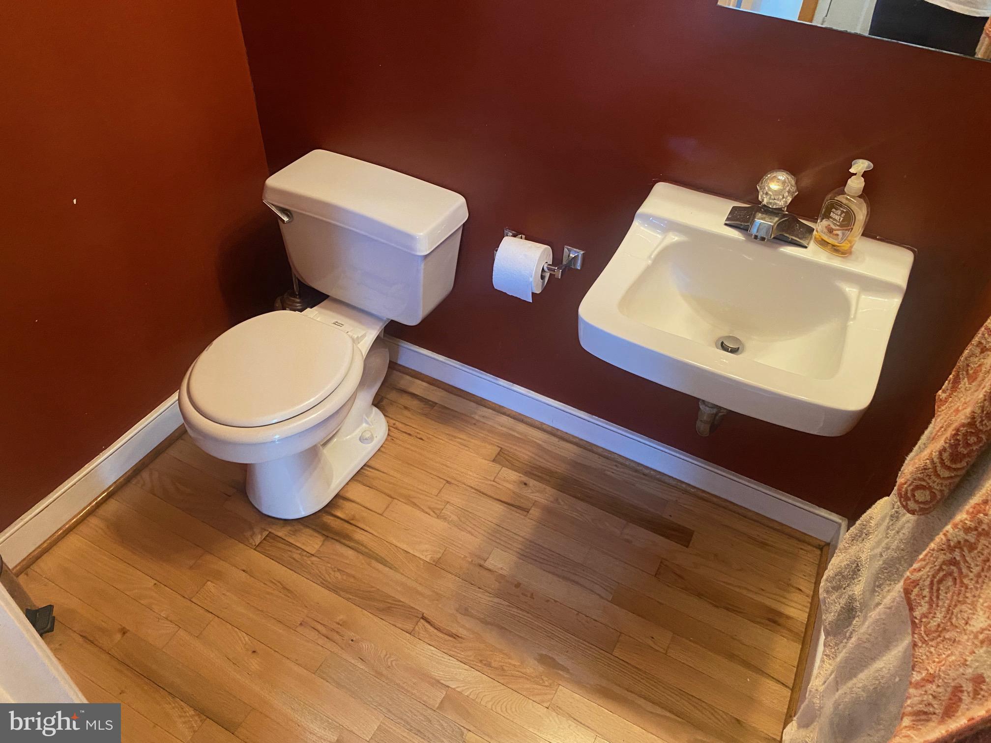 TWELVE TREES - Residential