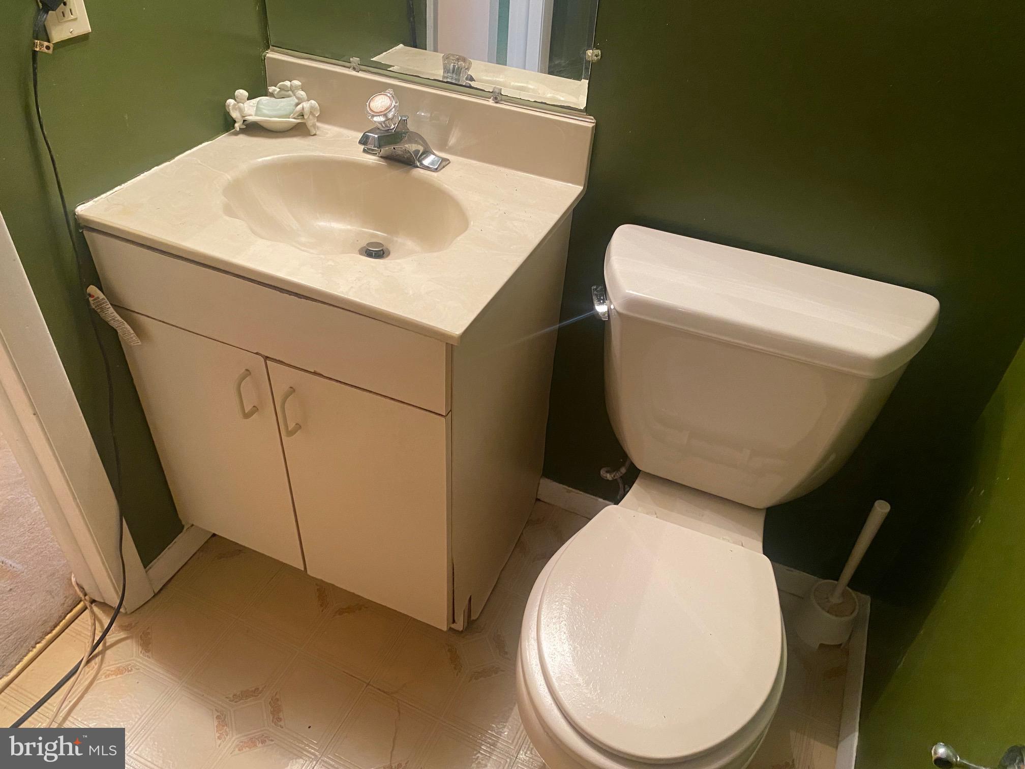 TWELVE TREES - Residential