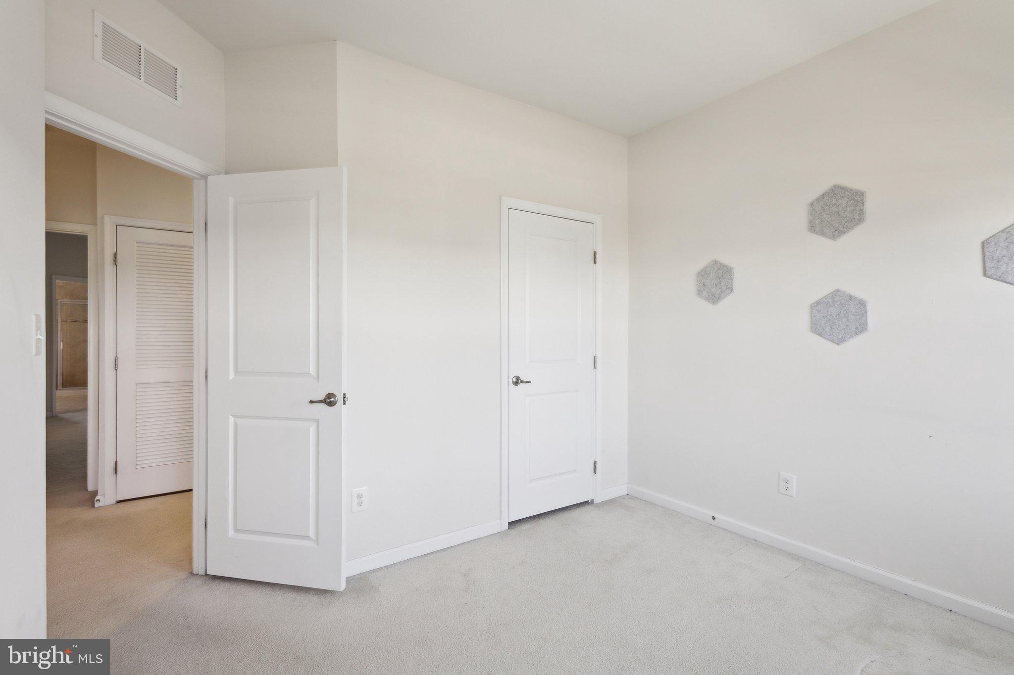 KIRKPATRICK WEST - Residential Lease