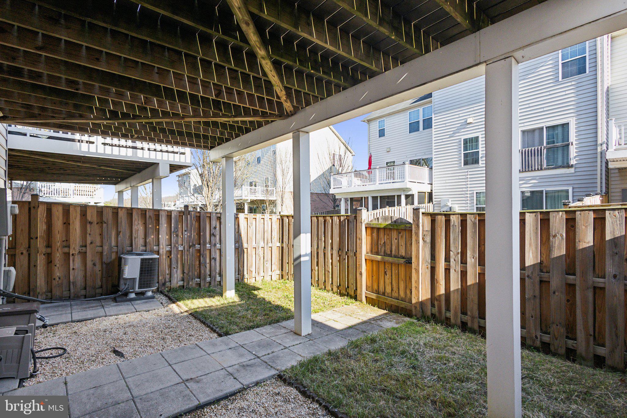 KIRKPATRICK WEST - Residential Lease